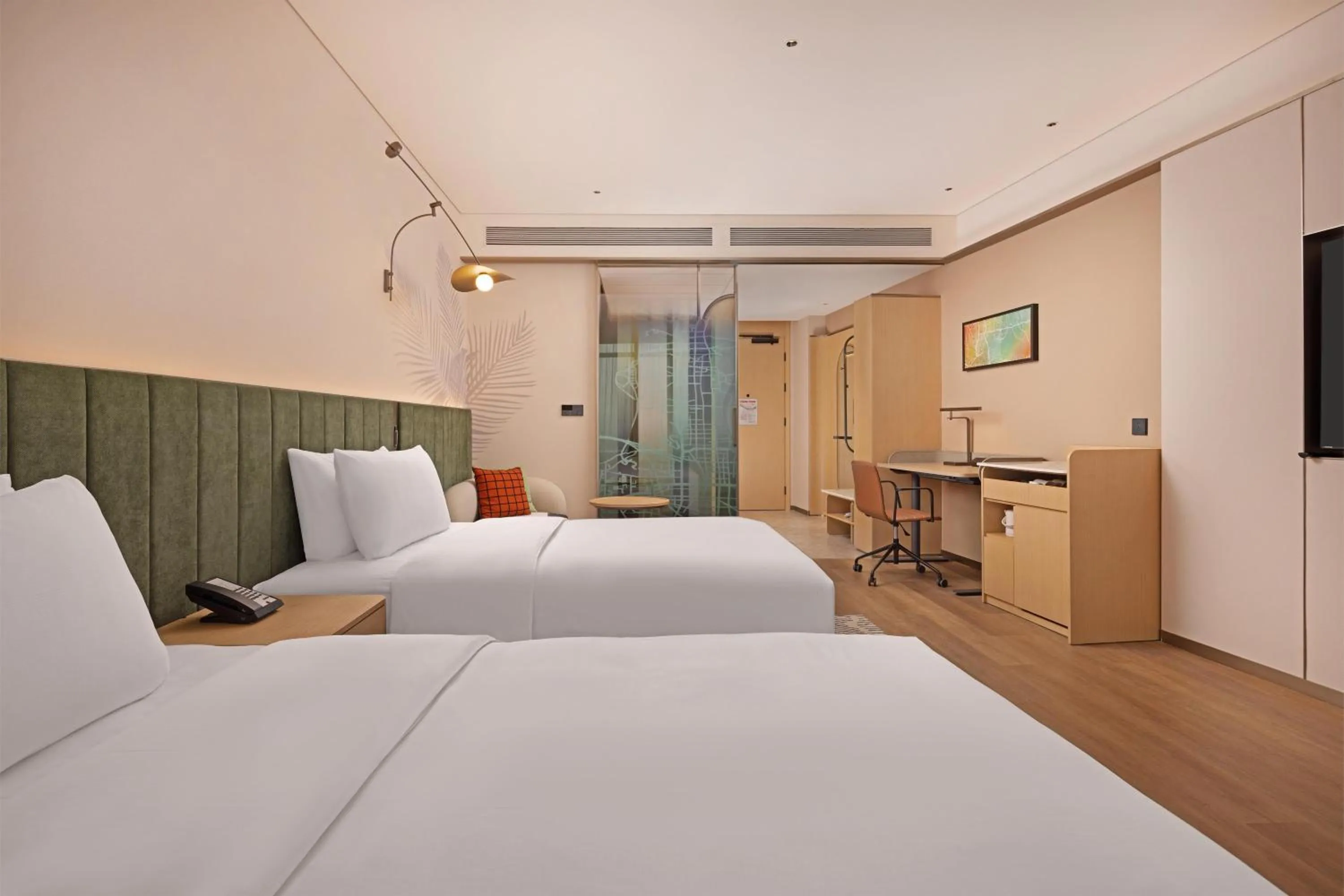 Twin Room in Hilton Garden Inn Huangshi Dinosaur Wonderland