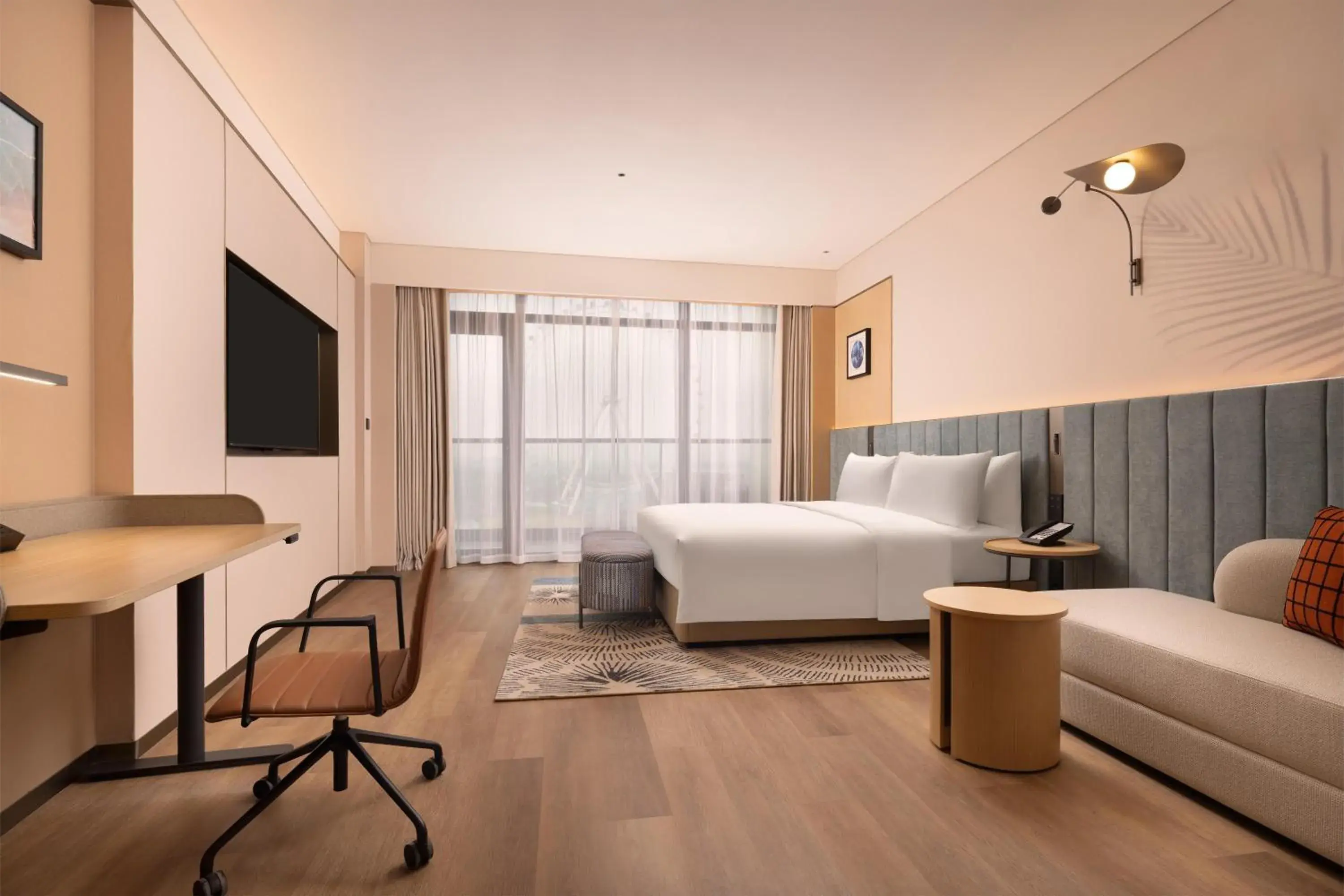 King Room - High Floor in Hilton Garden Inn Huangshi Dinosaur Wonderland King Room - High Floor in Hilton Garden Inn Huangshi Dinosaur Wonderland