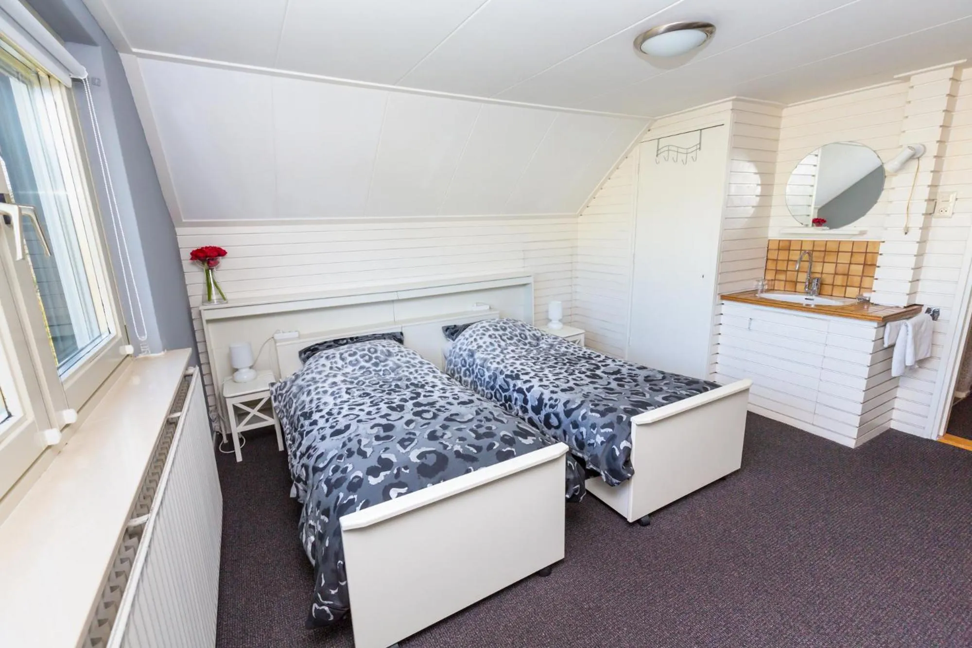 Bed in Bed & Breakfast Kroese