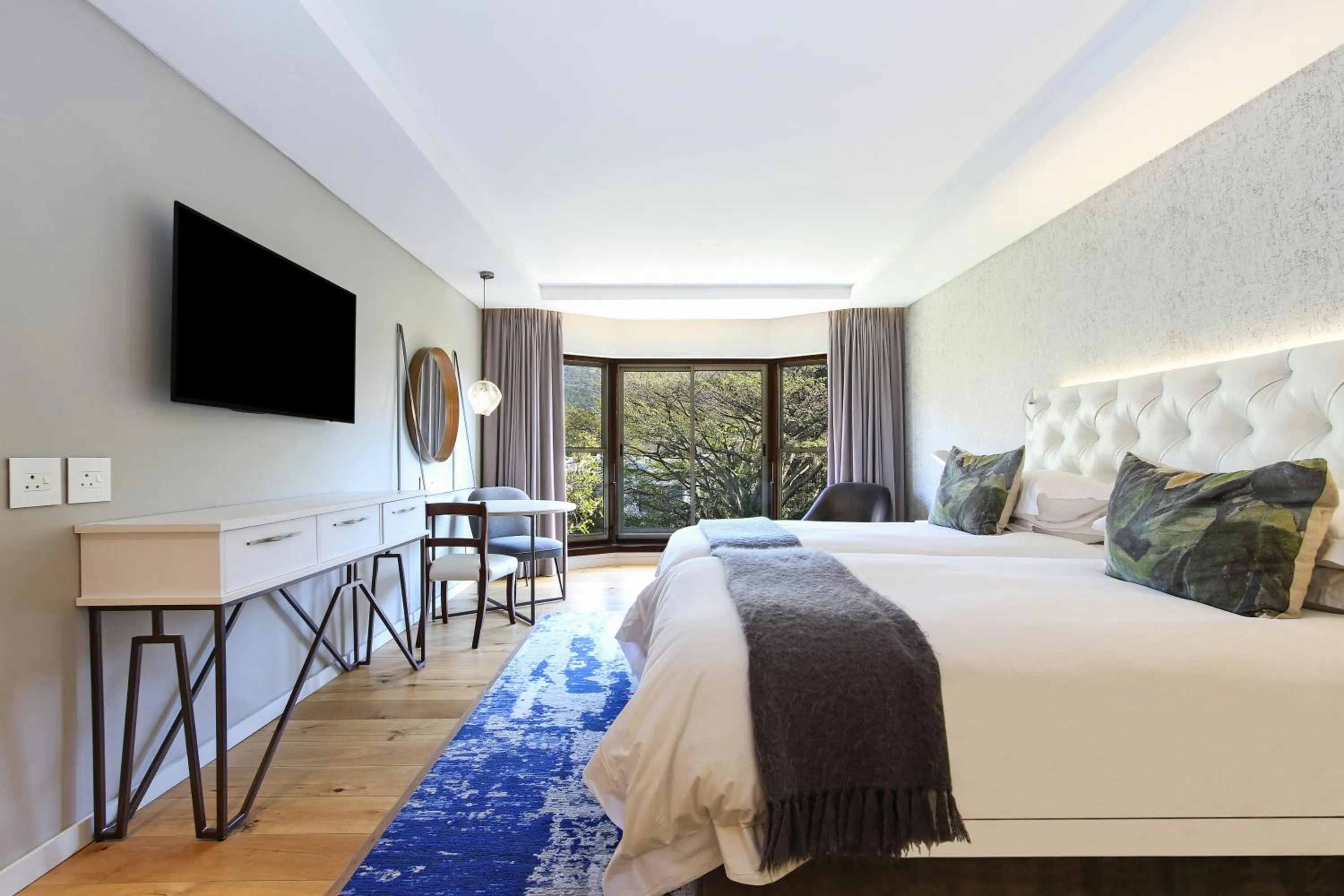 Bedroom, Bed in Vineyard Hotel