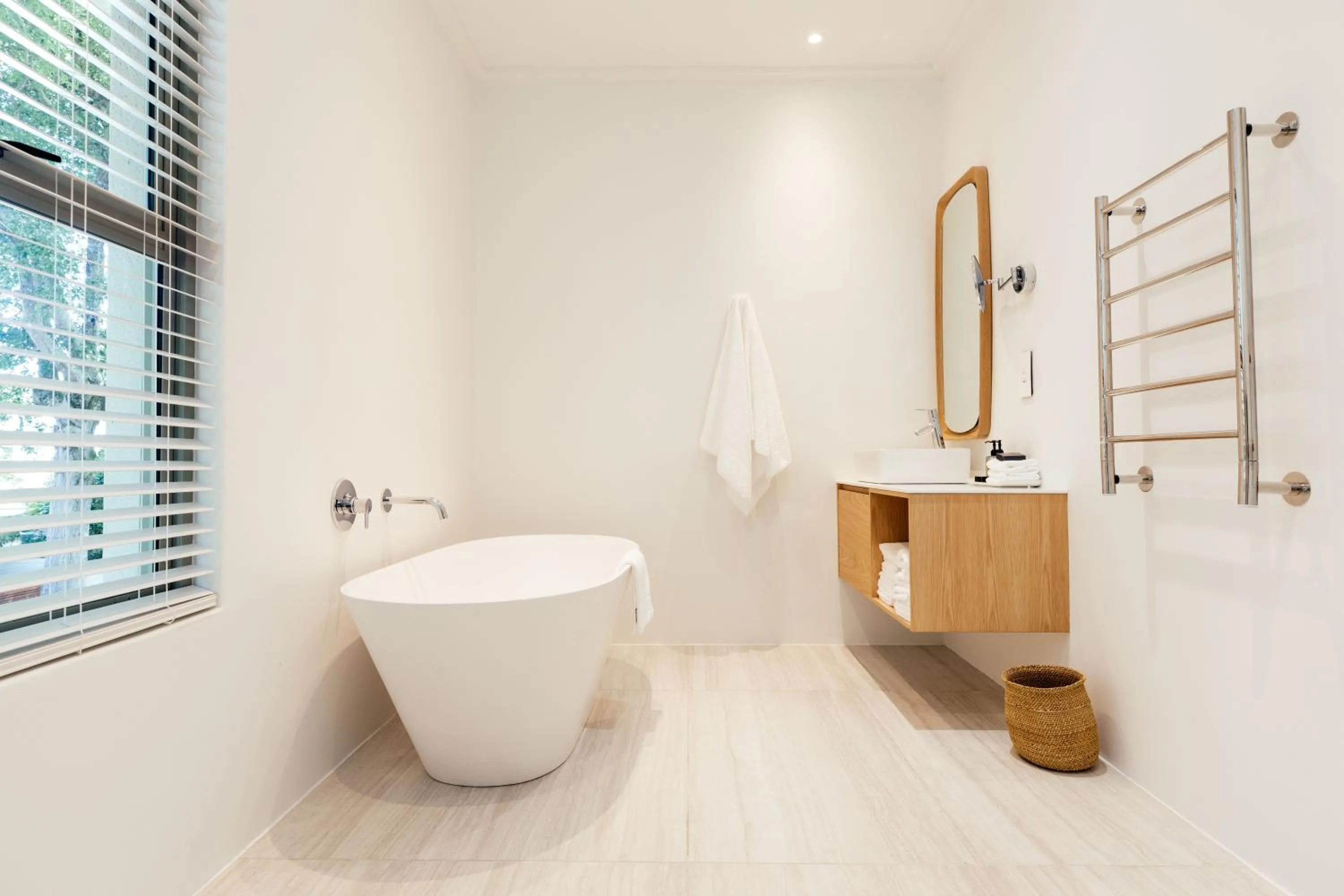 Bathroom in Vineyard Hotel