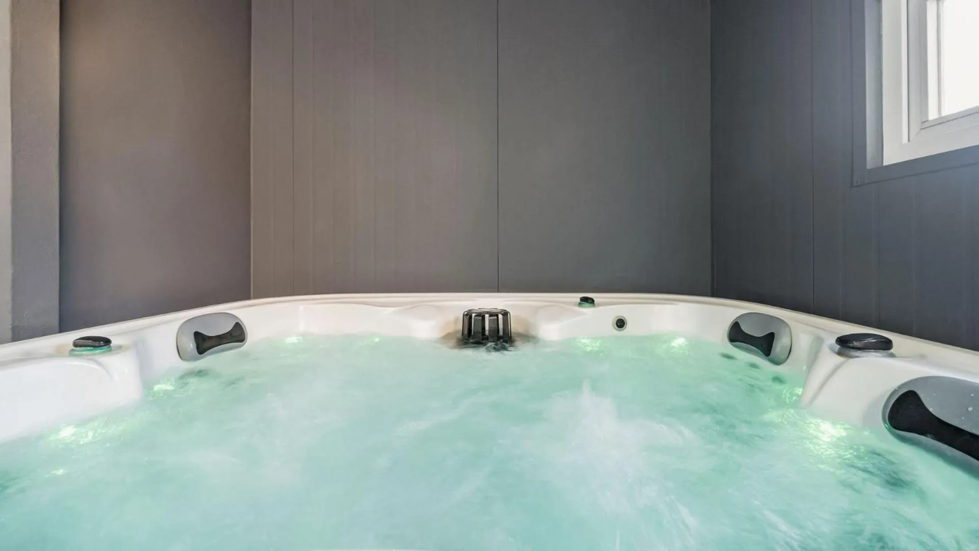 Property building in Yeongwol You and I Spa Pension