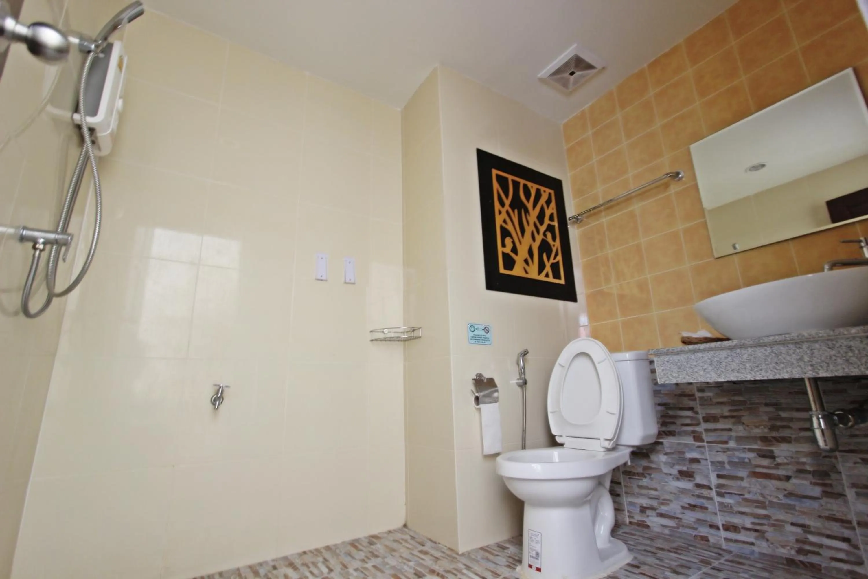 Bathroom in Baan Pordeedin