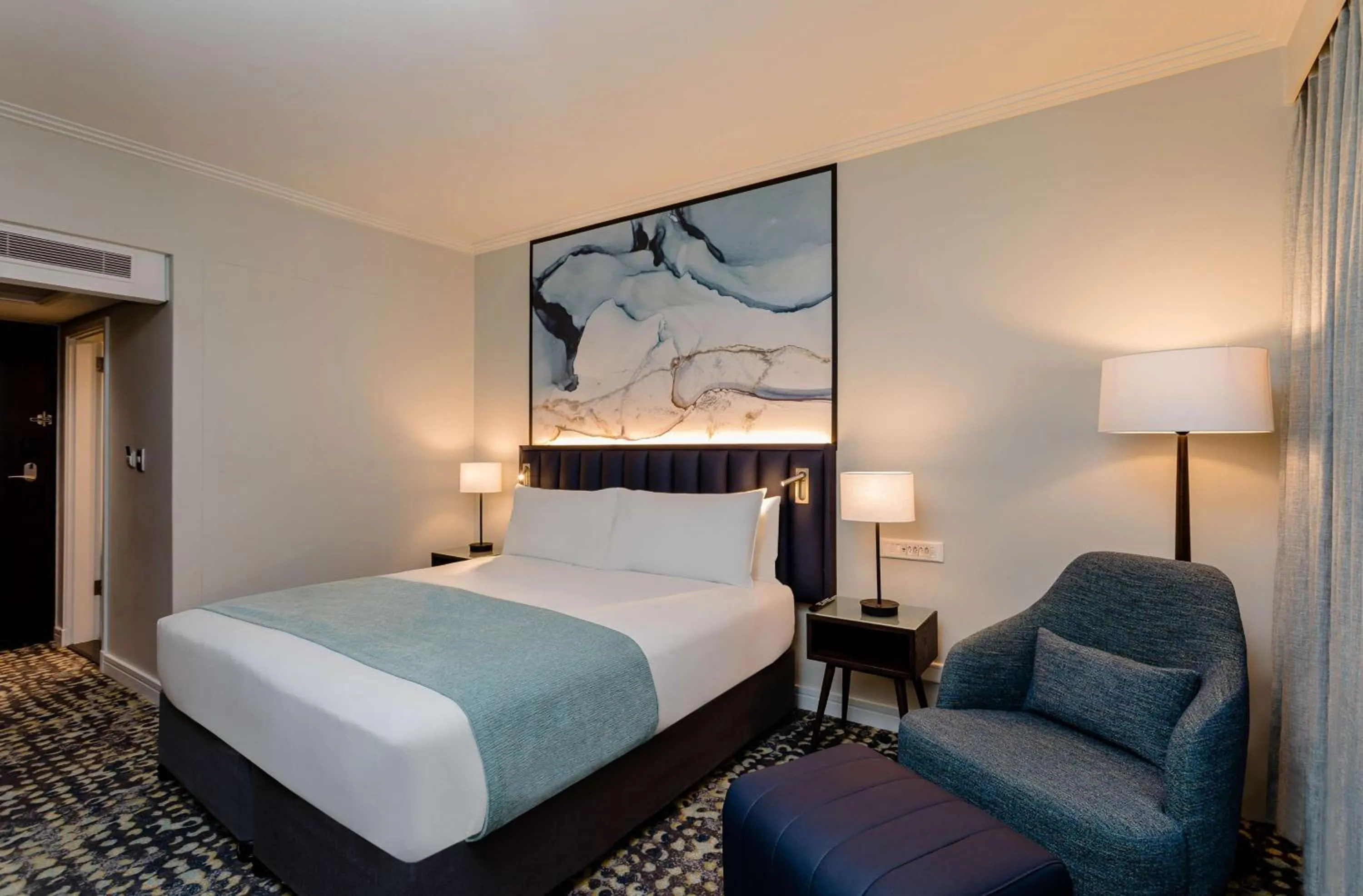 Bedroom, Bed in Southern Sun Rosebank, Johannesburg