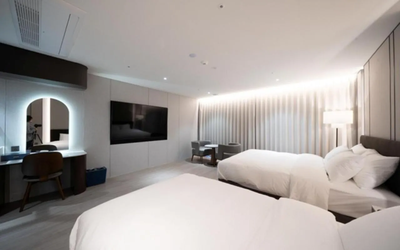 Bed in Daegu Hyeonpung Prana Hotel