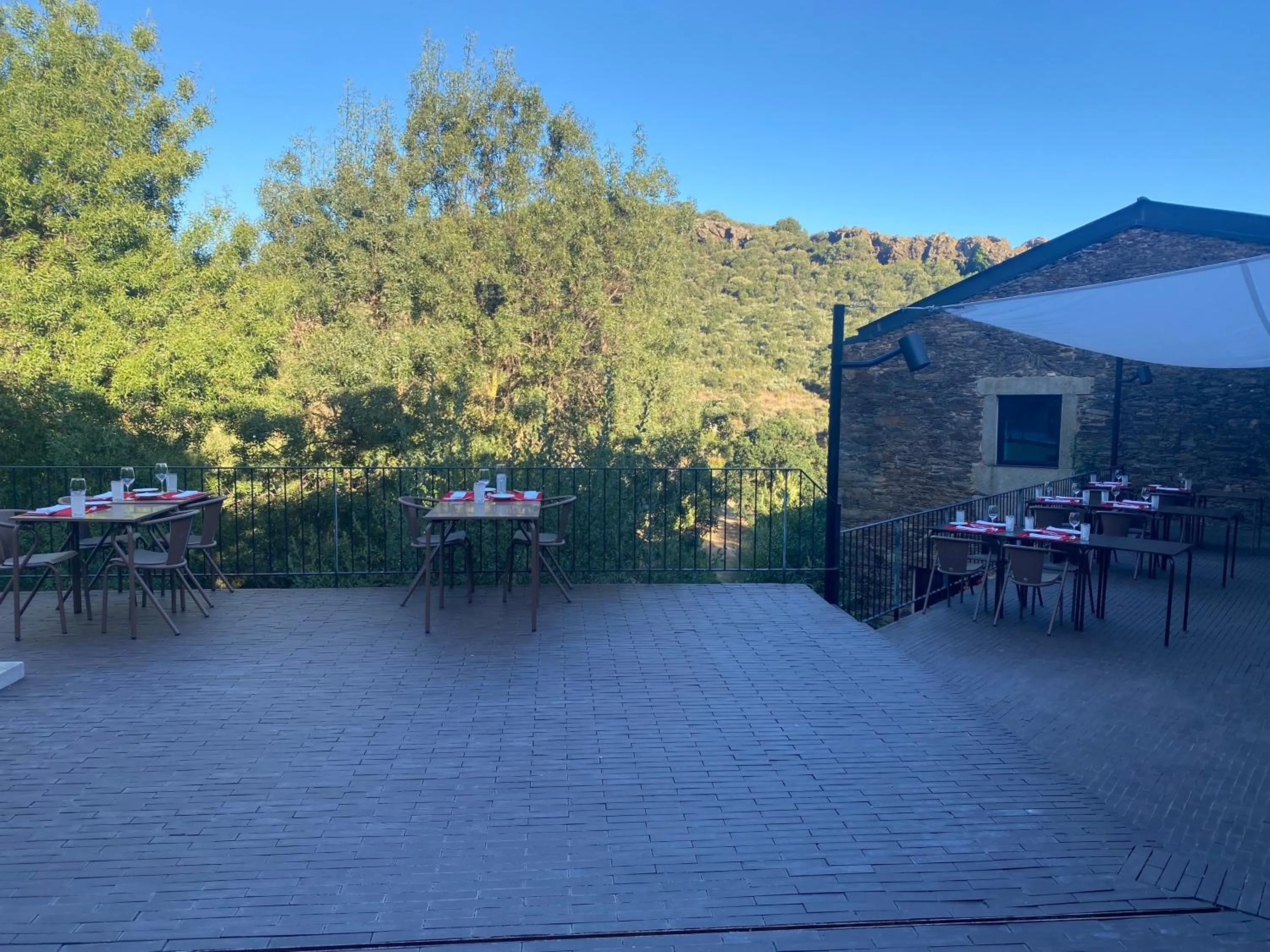 Property building in Colmeal Countryside Hotel