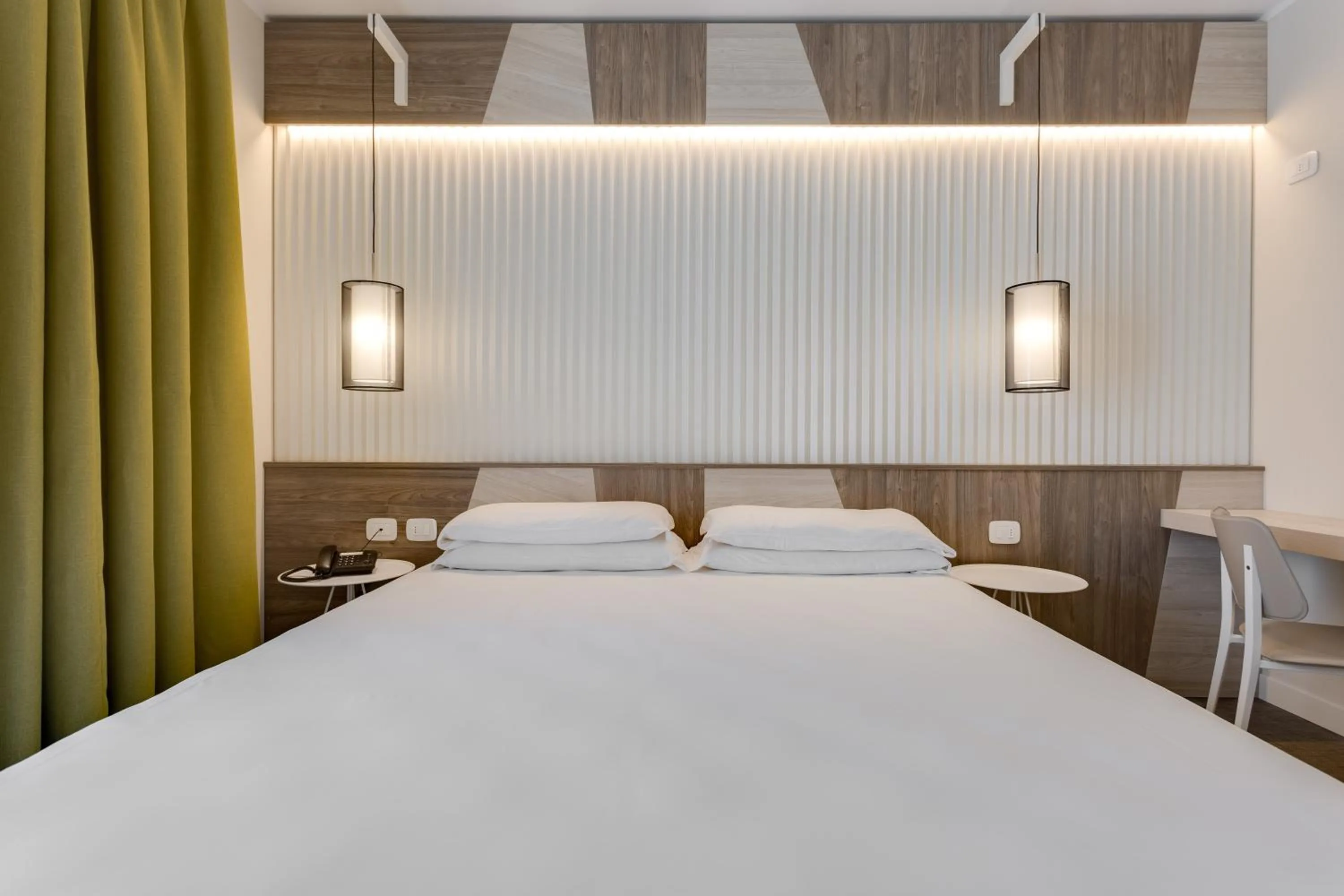 Photo of the whole room, Bed in Hotel Europa