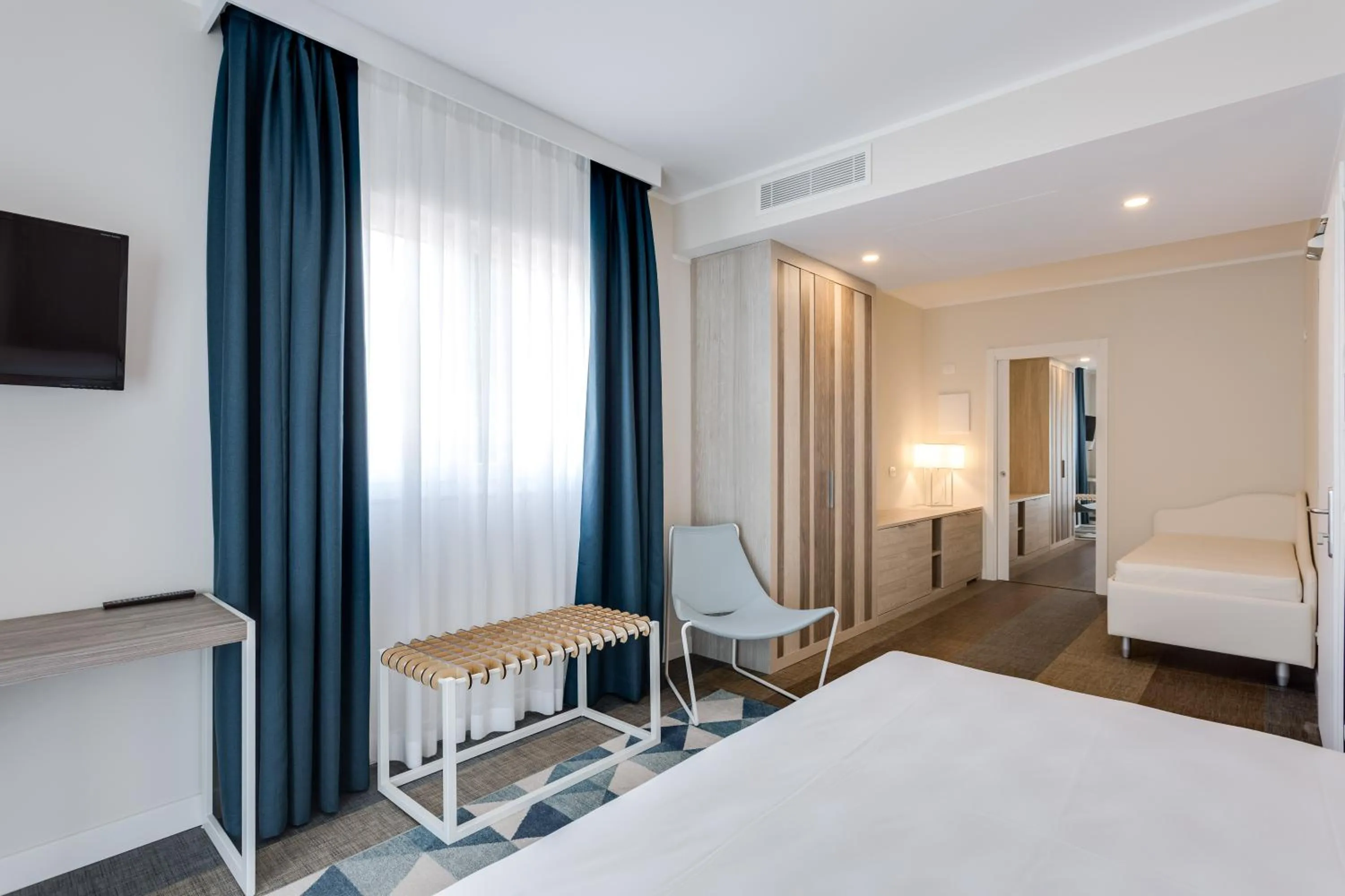 Photo of the whole room, Bed in Hotel Europa