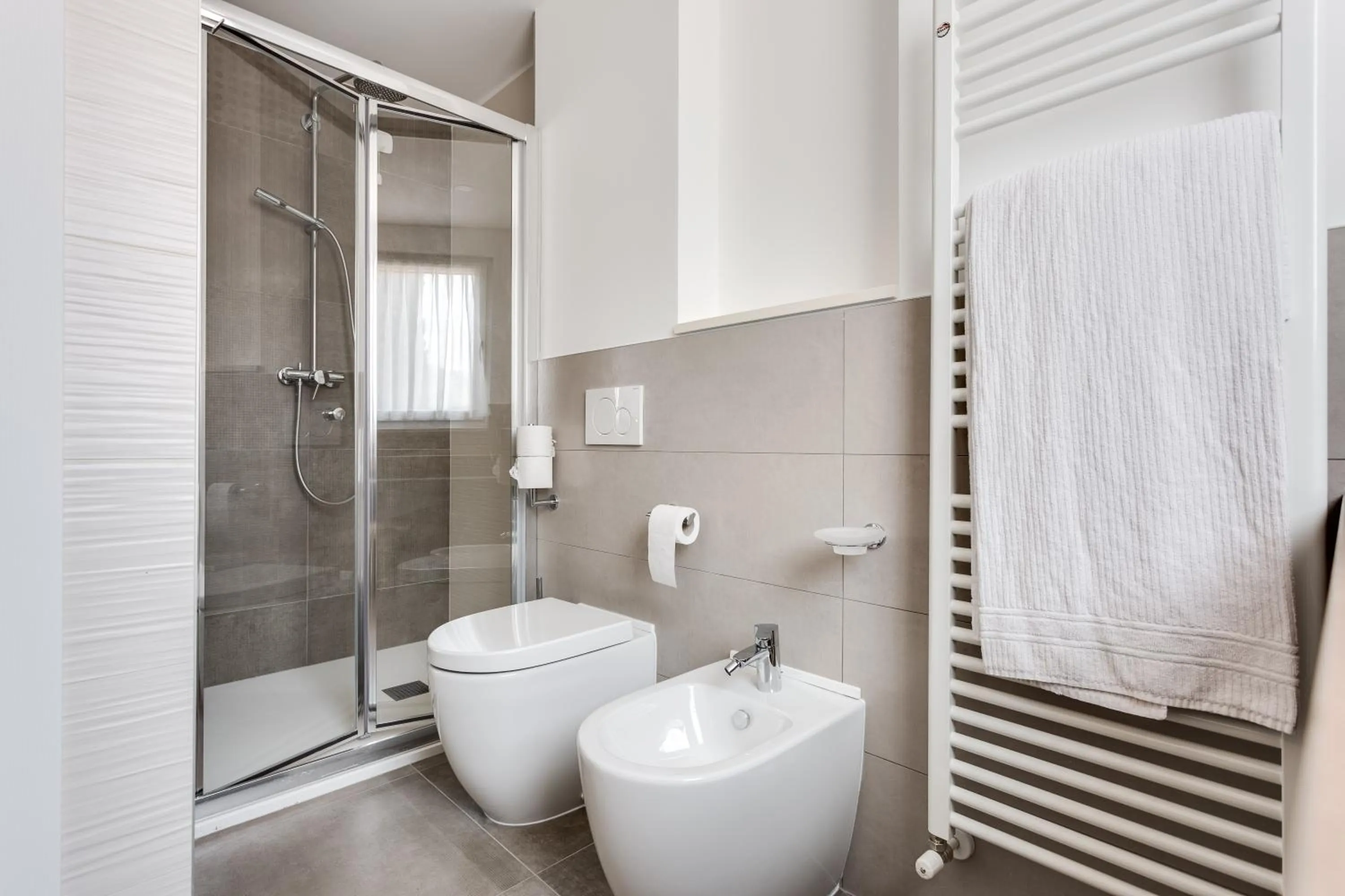 Bathroom in Hotel Europa