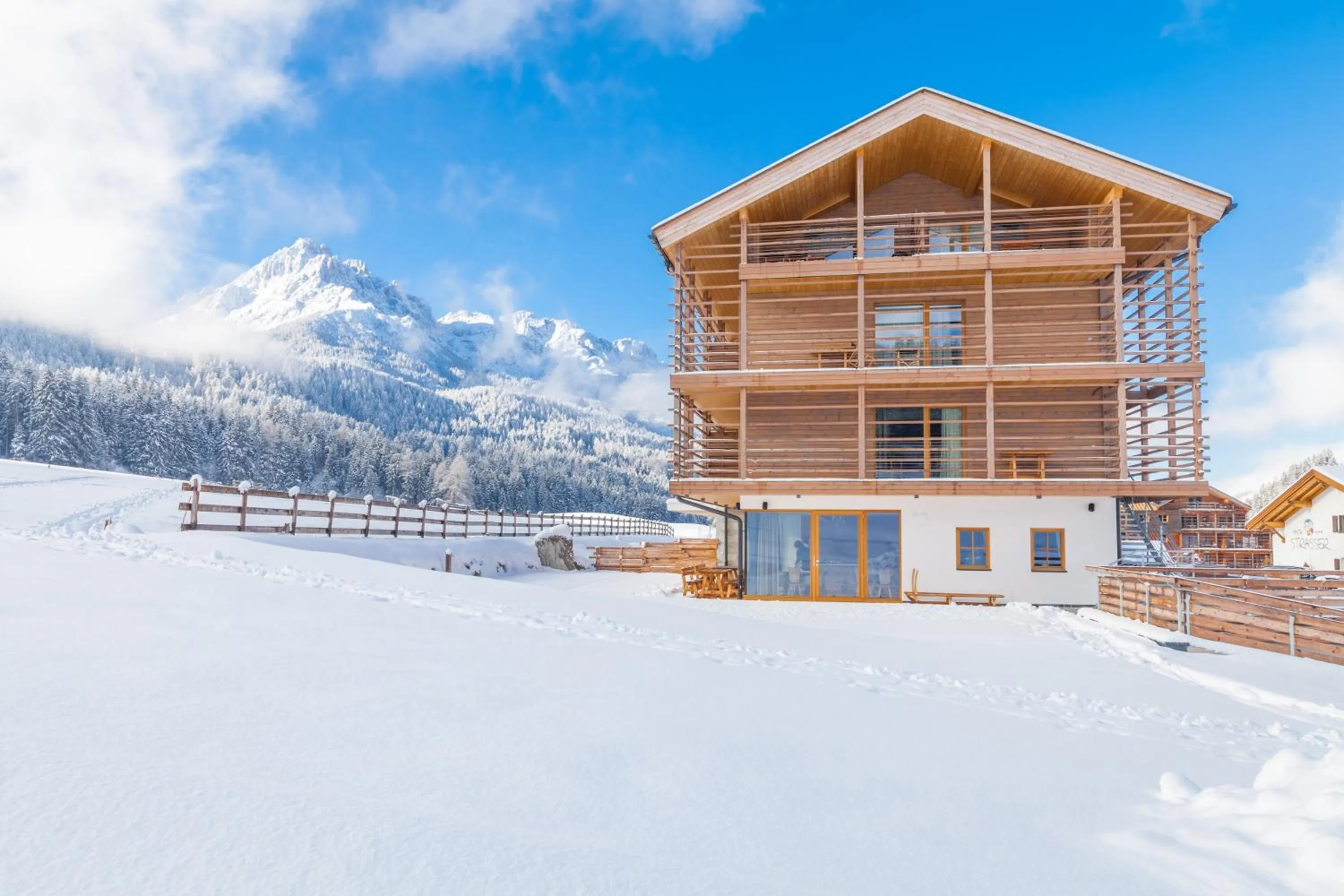Facade/entrance in JOAS natur.hotel.b&b