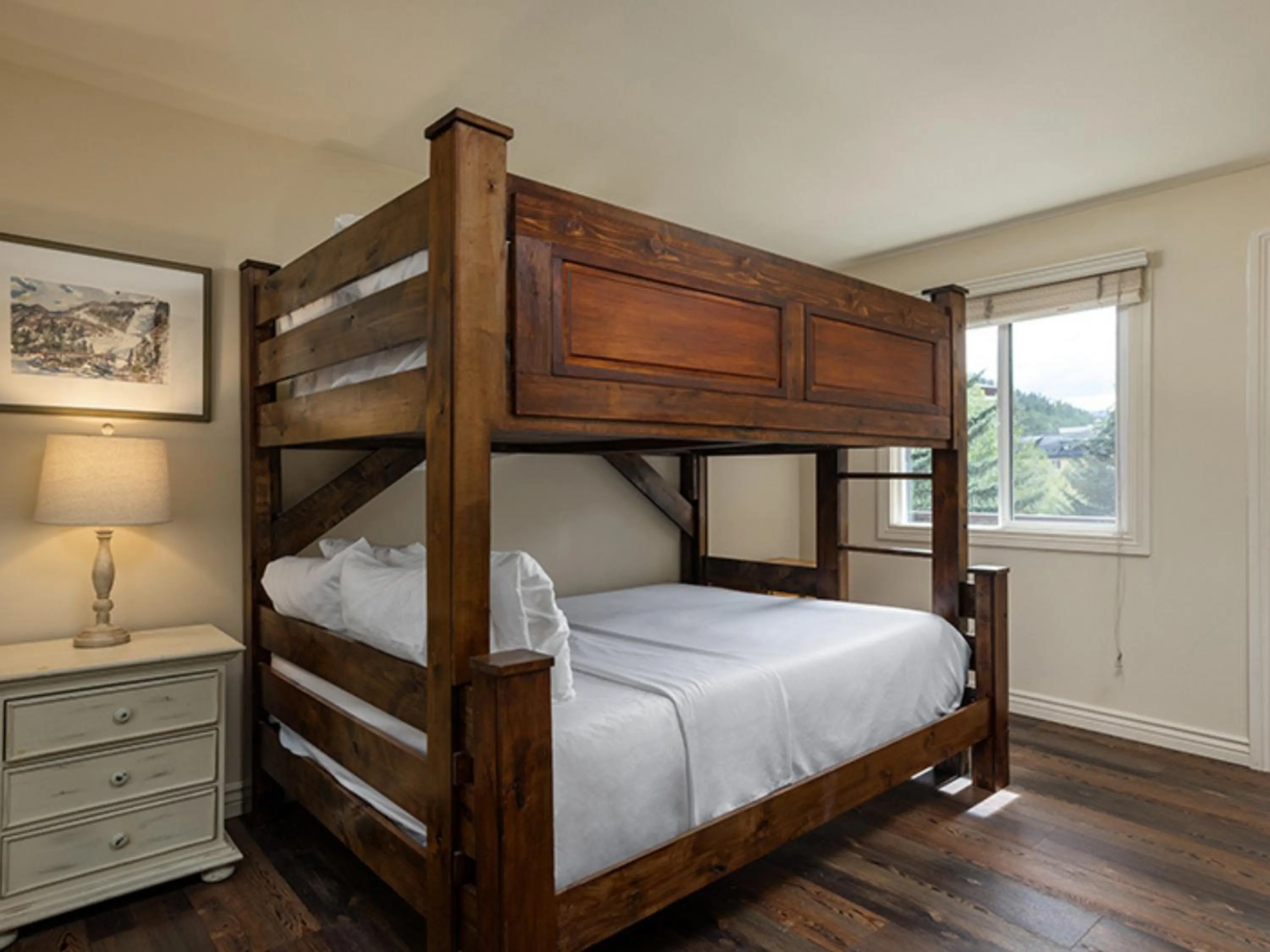 Bedroom, Bed in Enzian - CoralTree Residence Collection