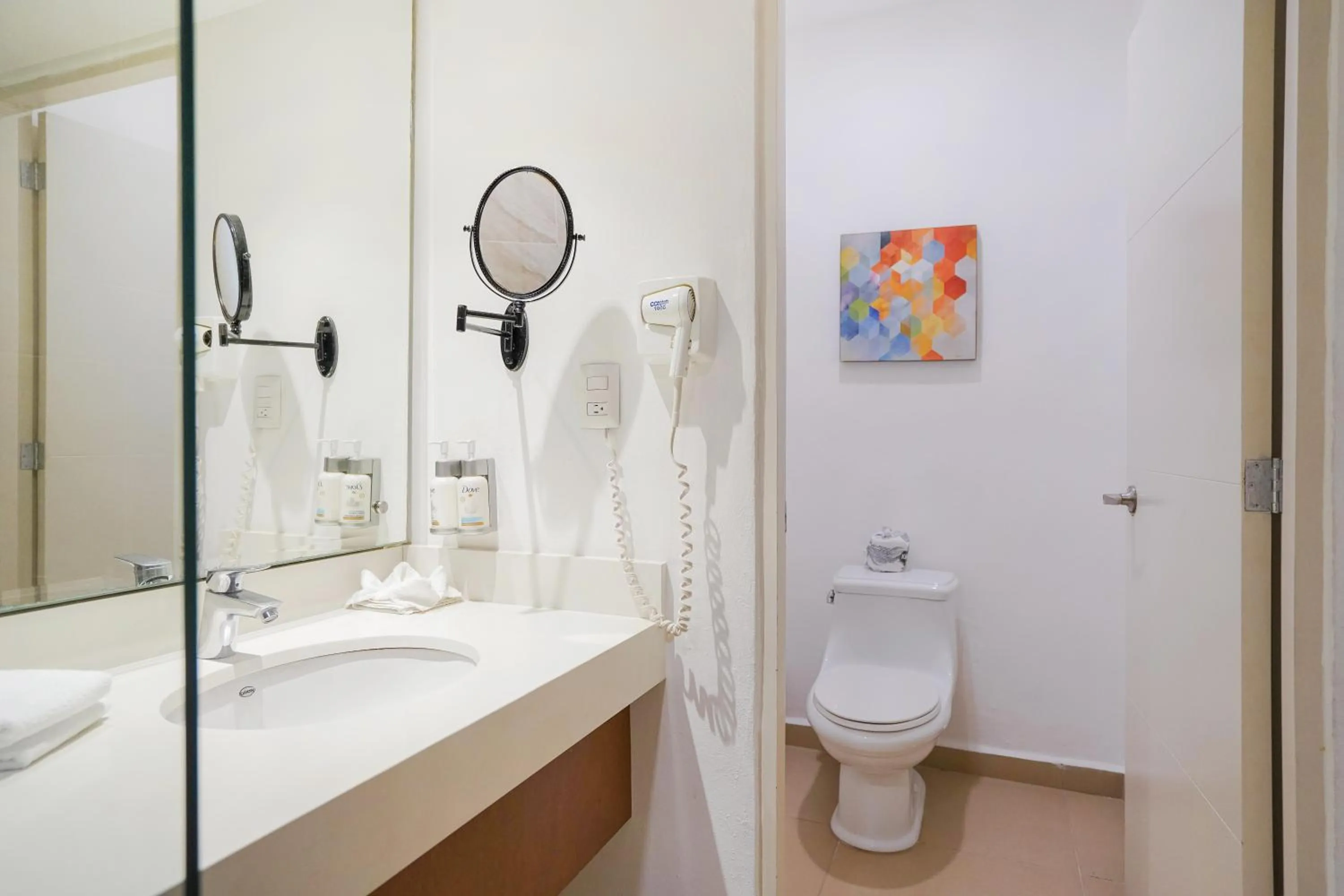 Bathroom in Pacific Palace Beach Tower Hotel