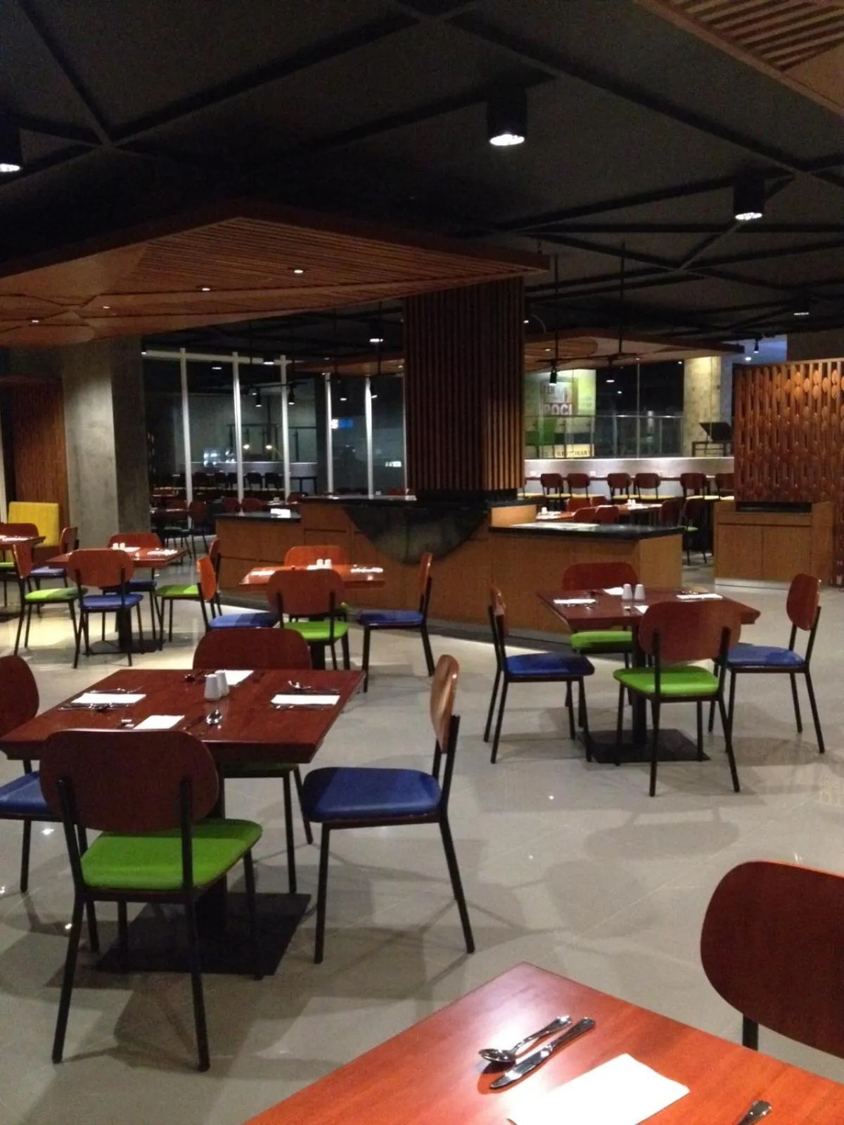 Restaurant/places to eat in PrimeBiz Tegal