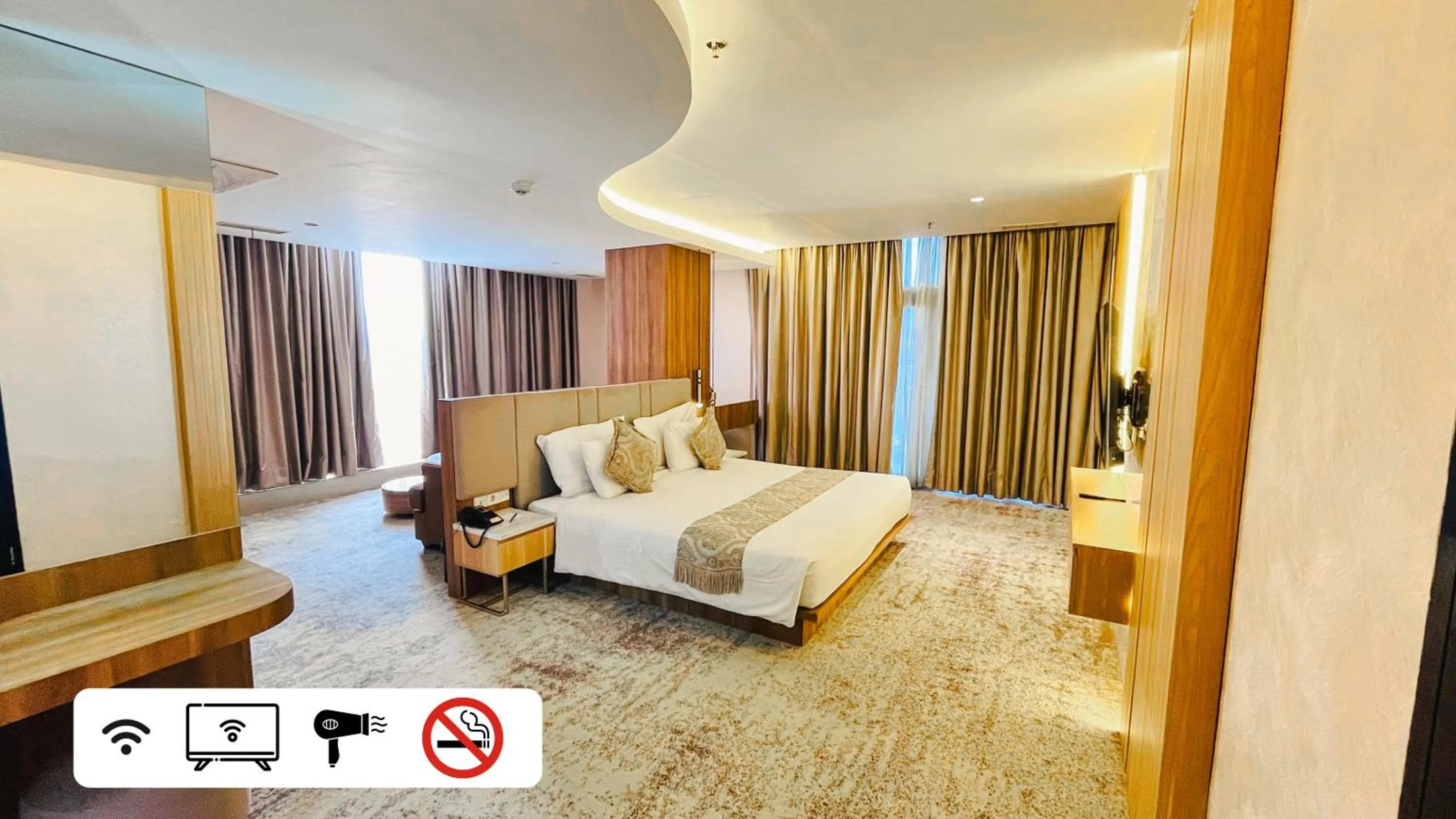 Bed in Grandia Hotel