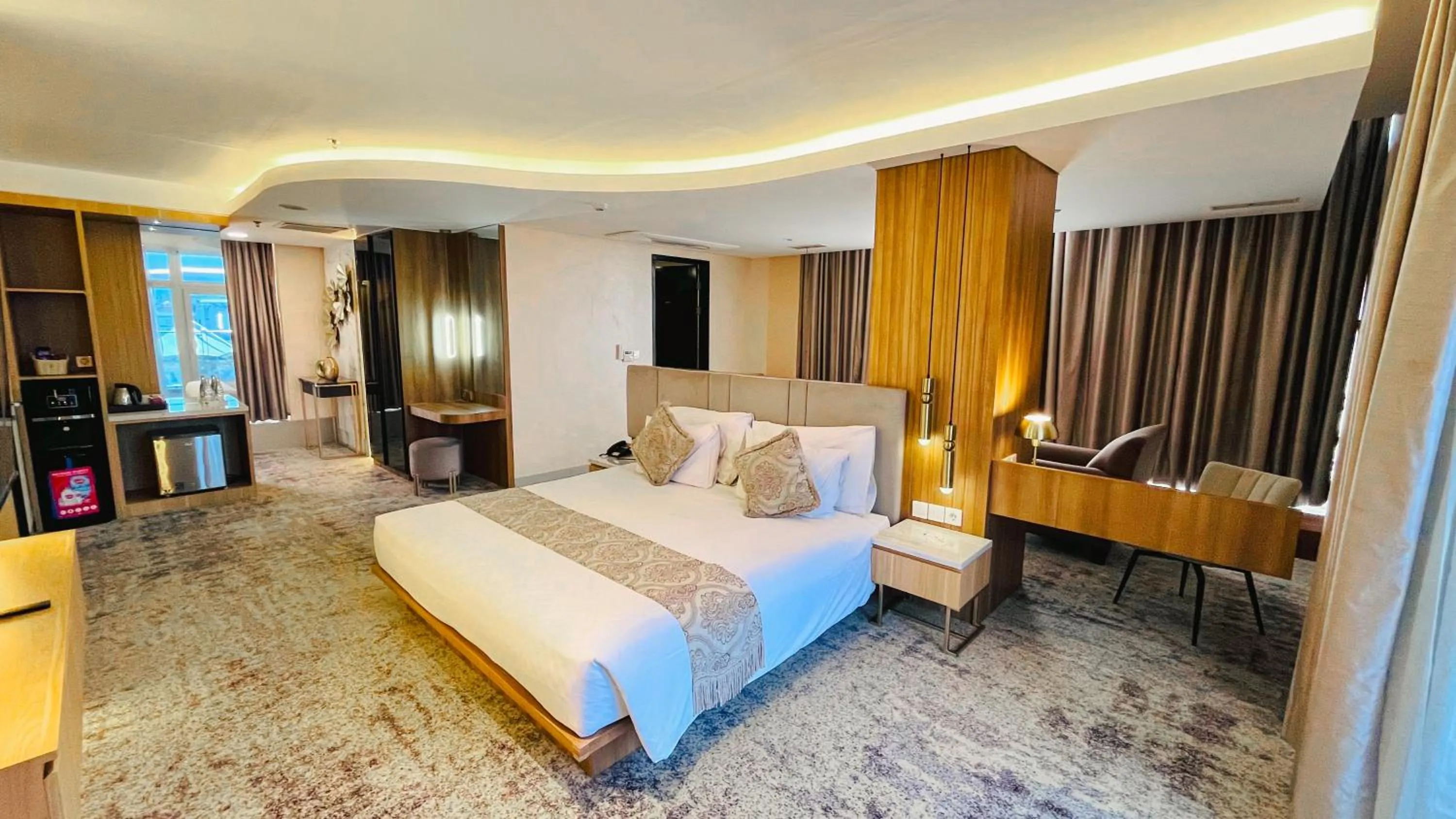 Bed in Grandia Hotel