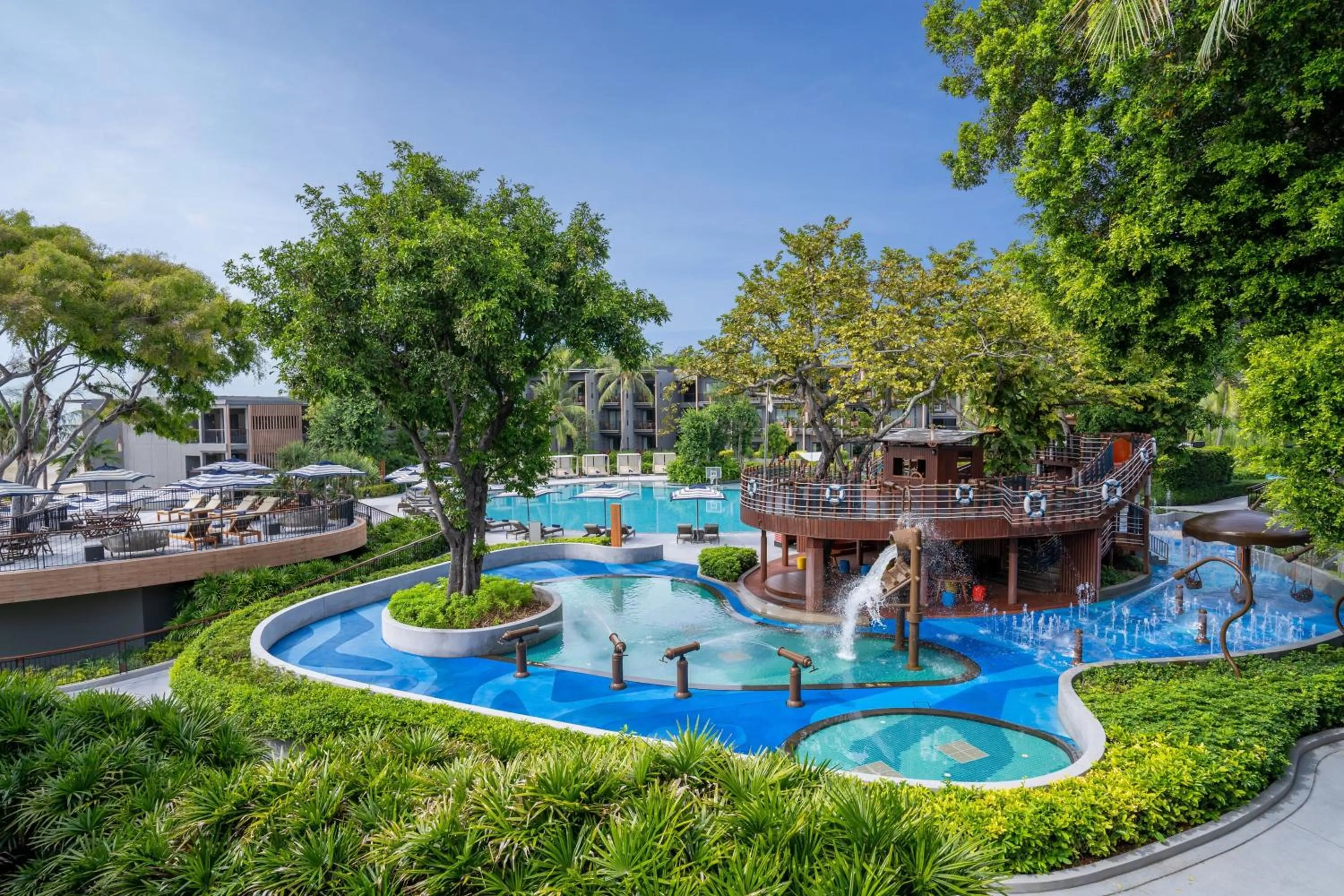Area and facilities in Hua Hin Marriott Resort and Spa