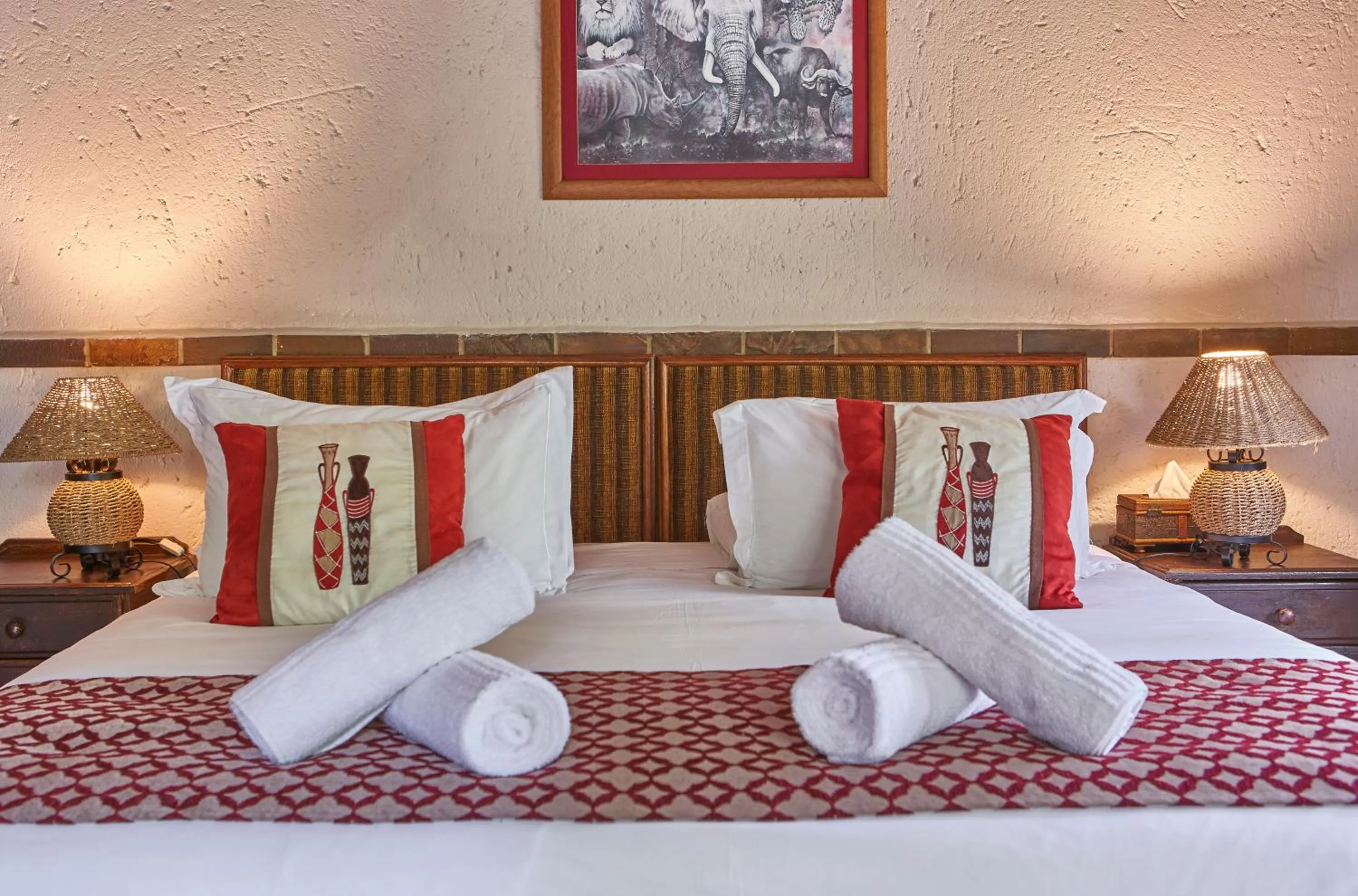 Bed in Grand Kruger Lodge and Spa