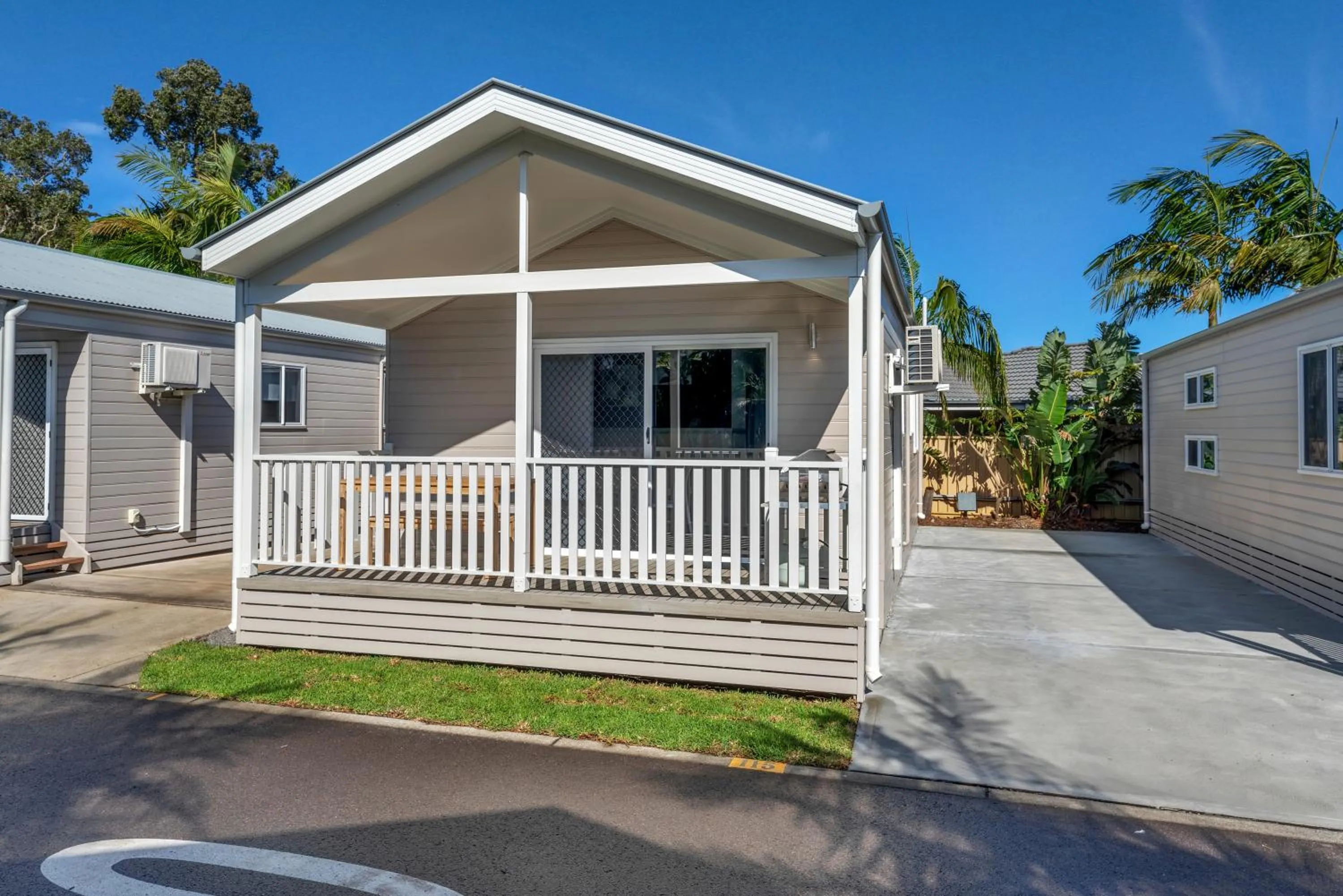 Facade/entrance in Ingenia Holidays Soldiers Point
