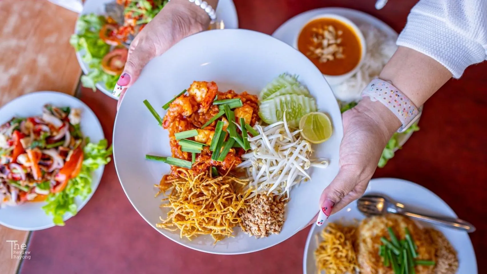 Food in Samed Port View