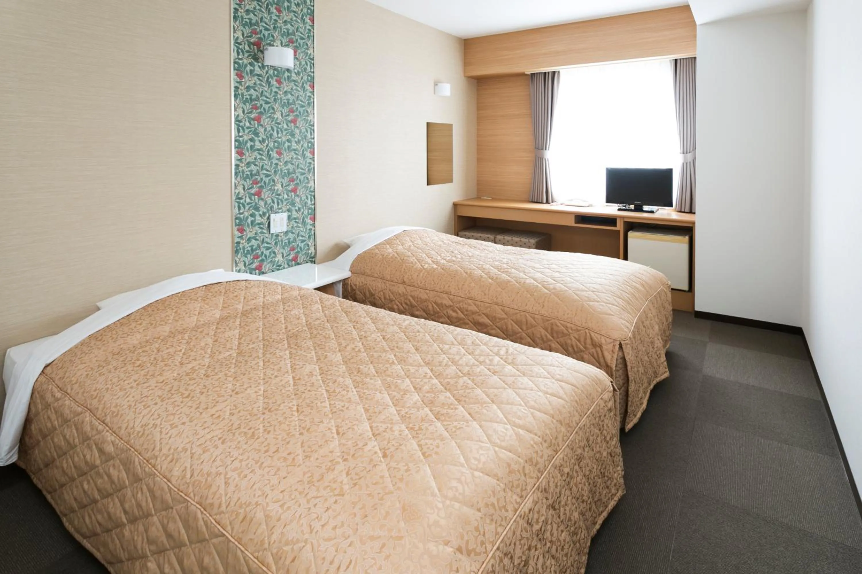 Photo of the whole room, Bed in Hotel Sunshine Tokushima