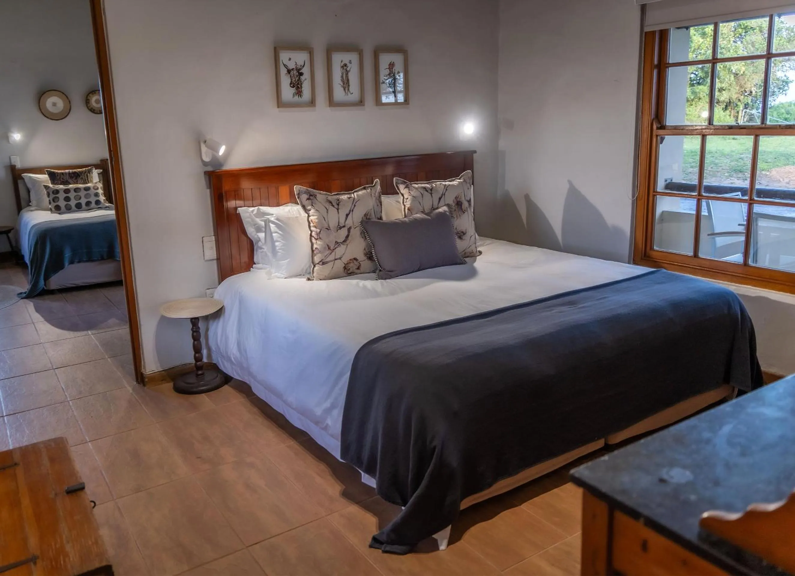 Bedroom, Bed in Oyster Bay Lodge