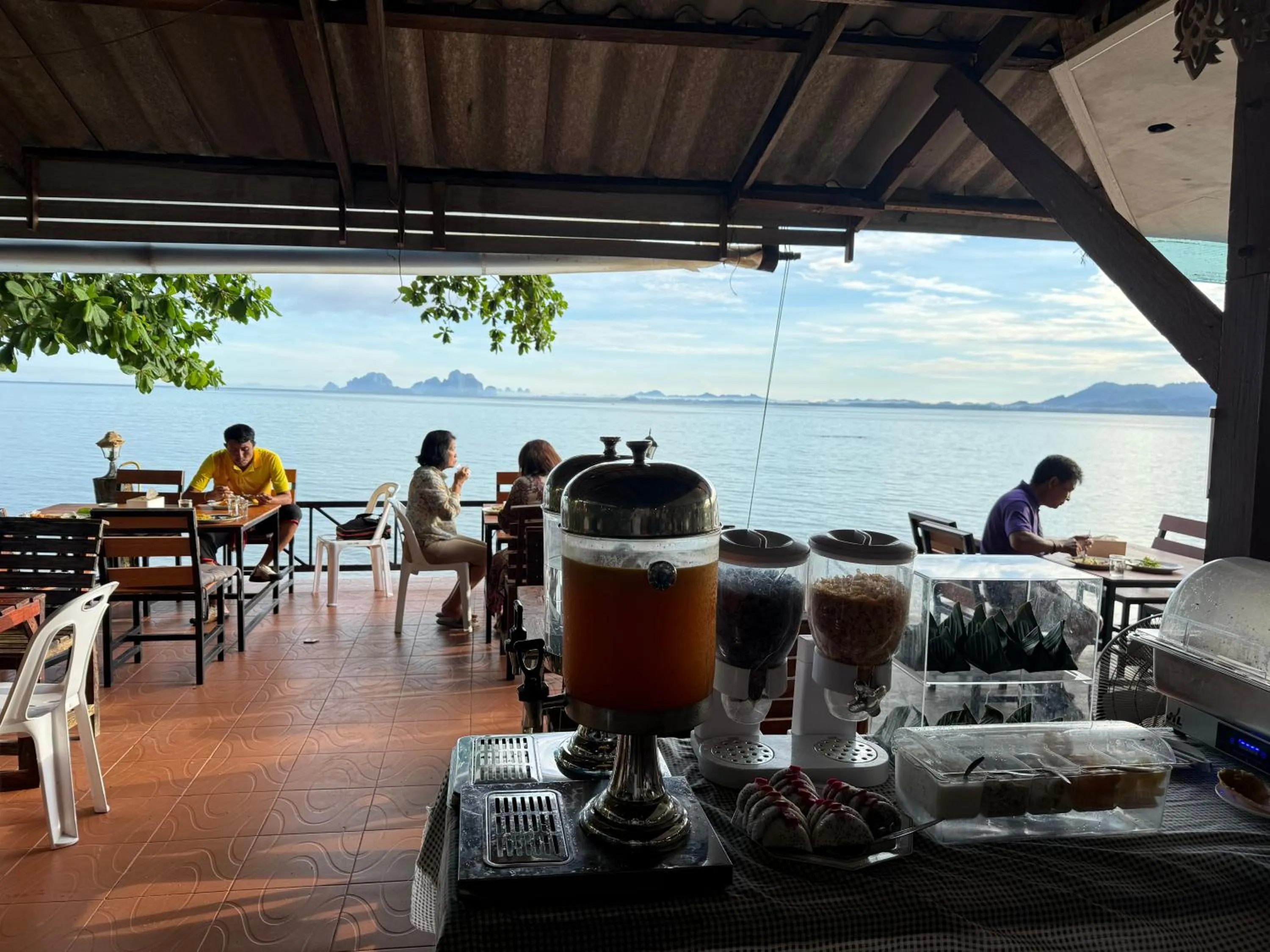 Koh Mook Garden Beach Resort