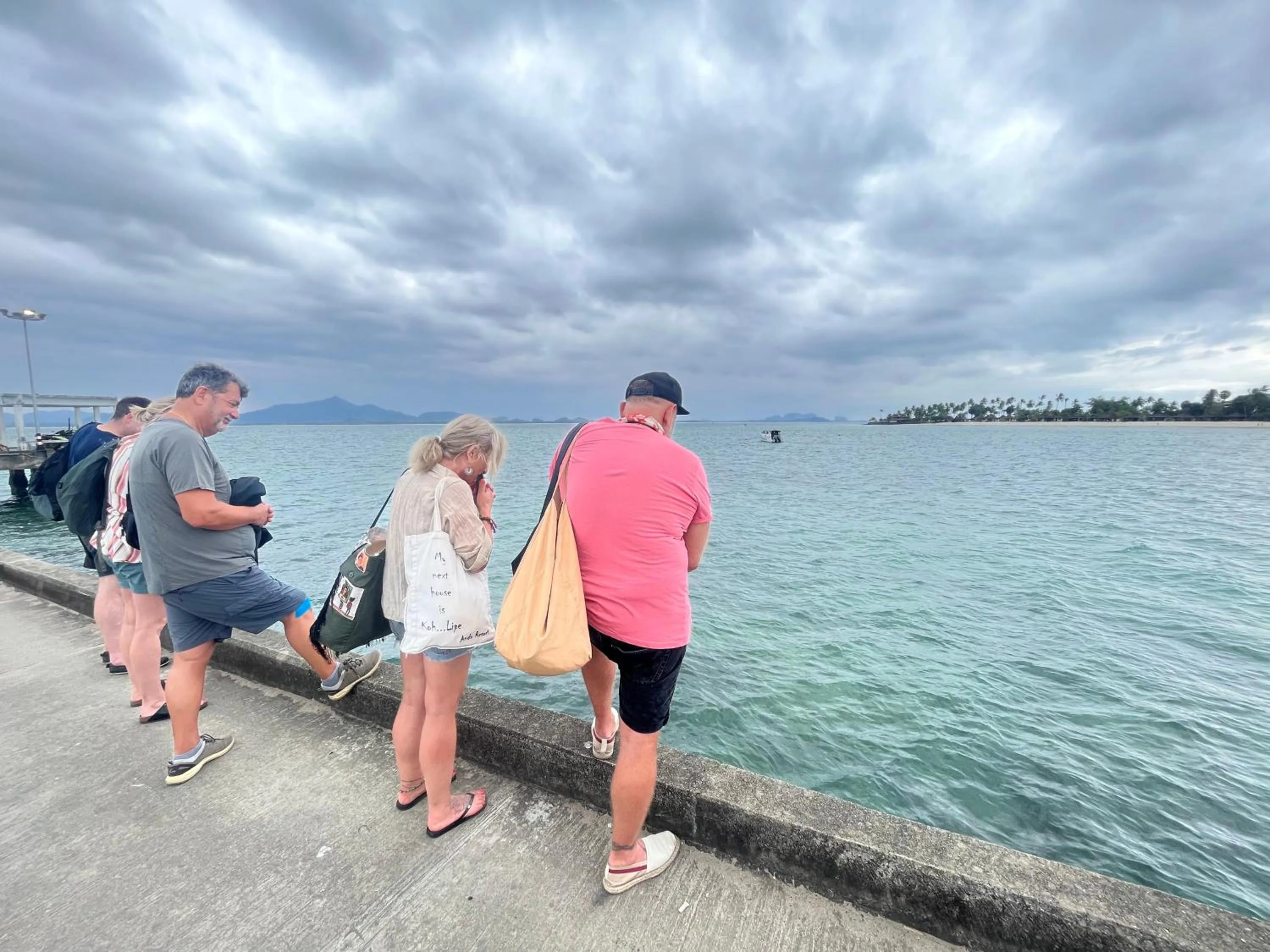 Koh Mook Garden Beach Resort