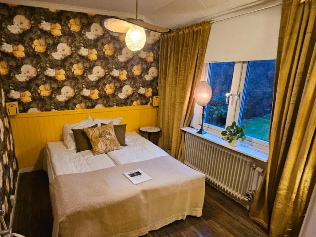 Twin Room with Shared Toilet in Landvetter BnB Twin Room with Shared Toilet in Landvetter BnB