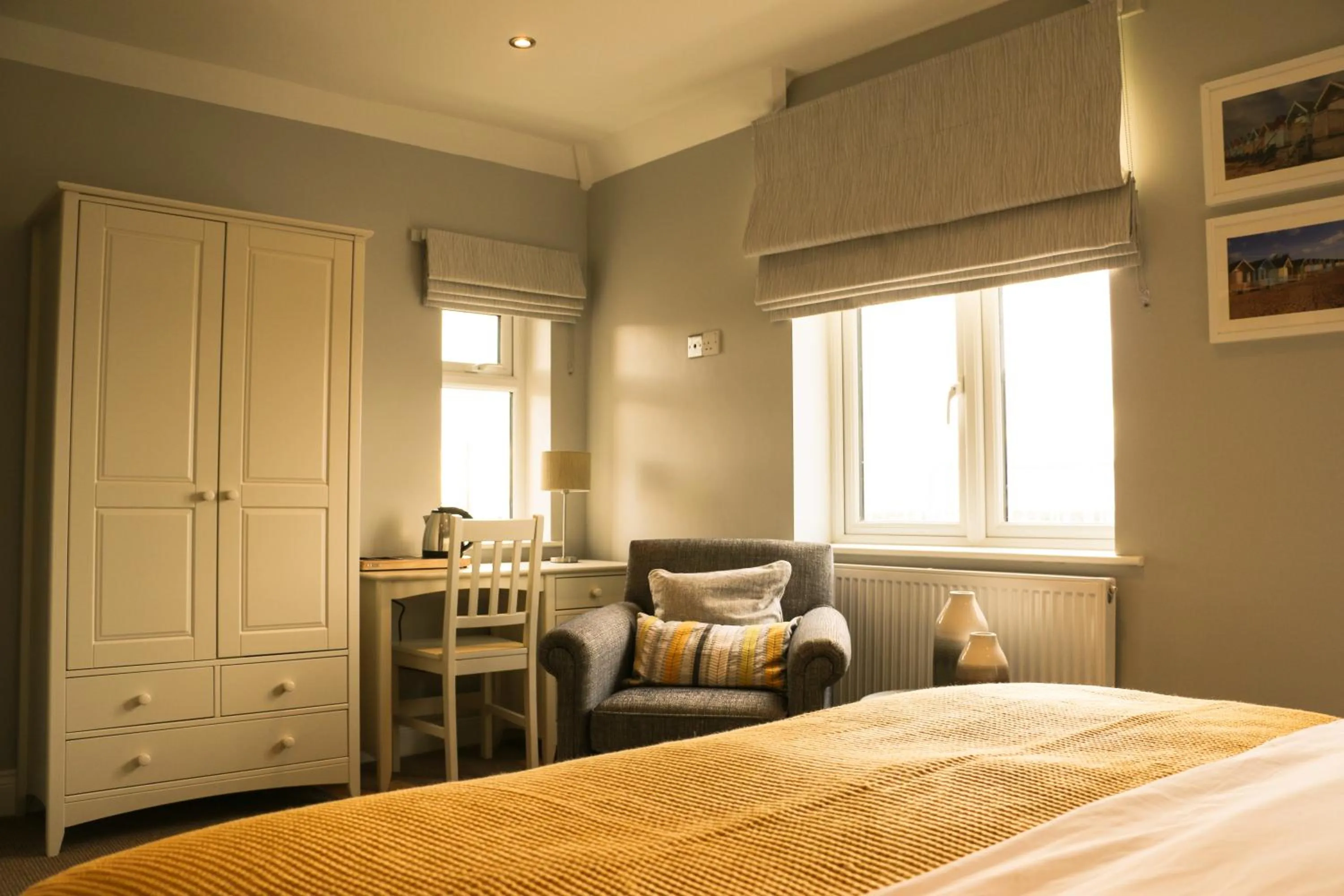 Bed in The Victory at Mersea