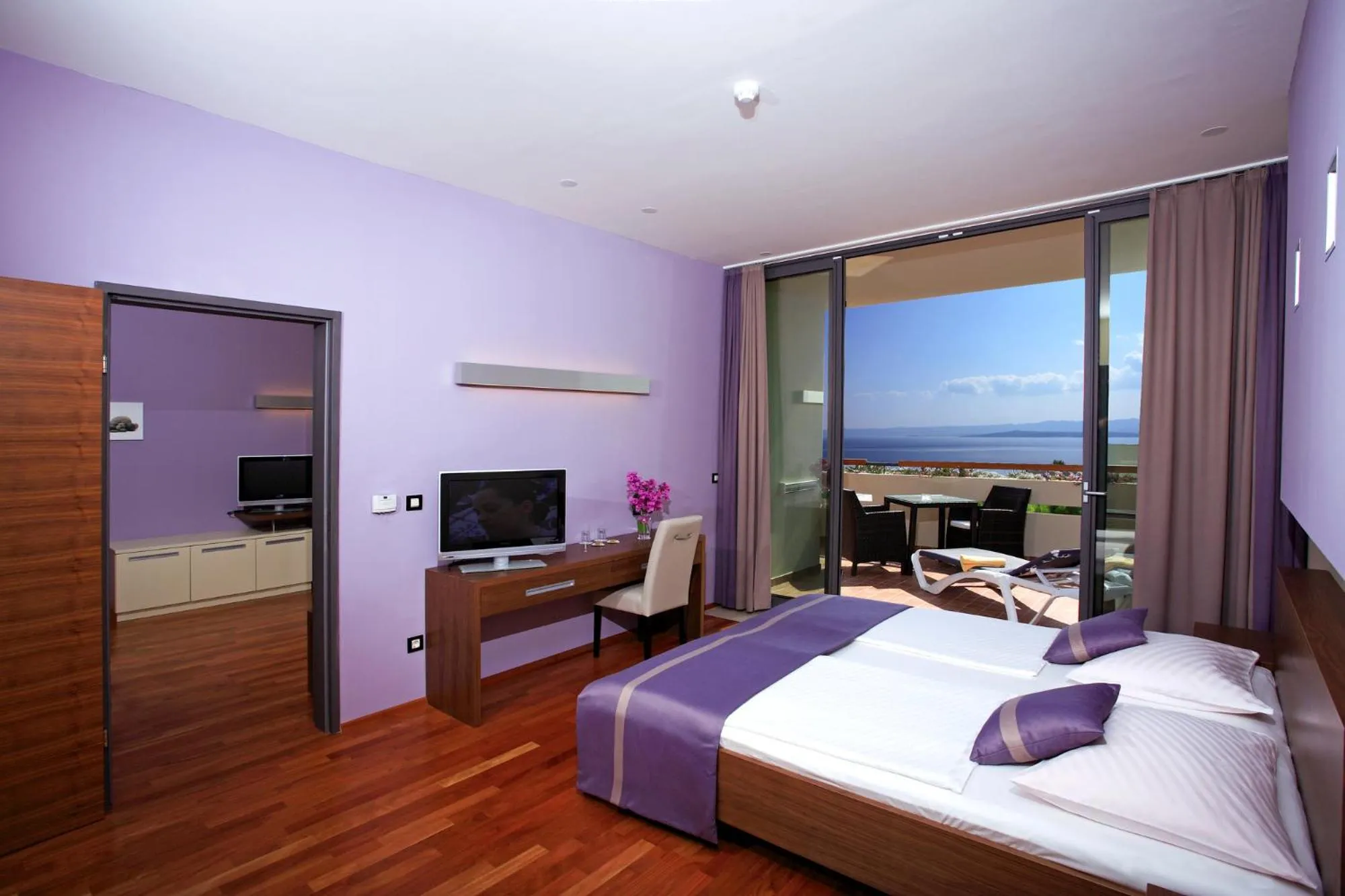 Bed in BRETANIDE Sport & Wellness Resort - All Inclusive