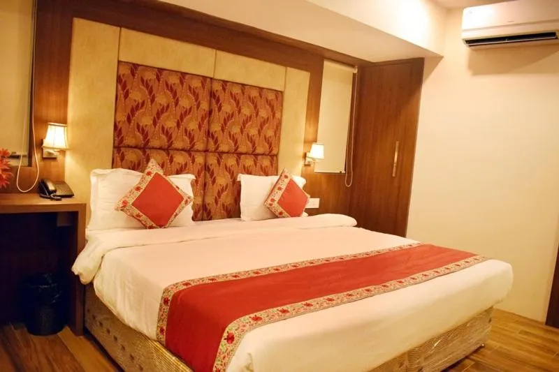 Standard Double Room - single occupancy in Hotel Hari Vilaas