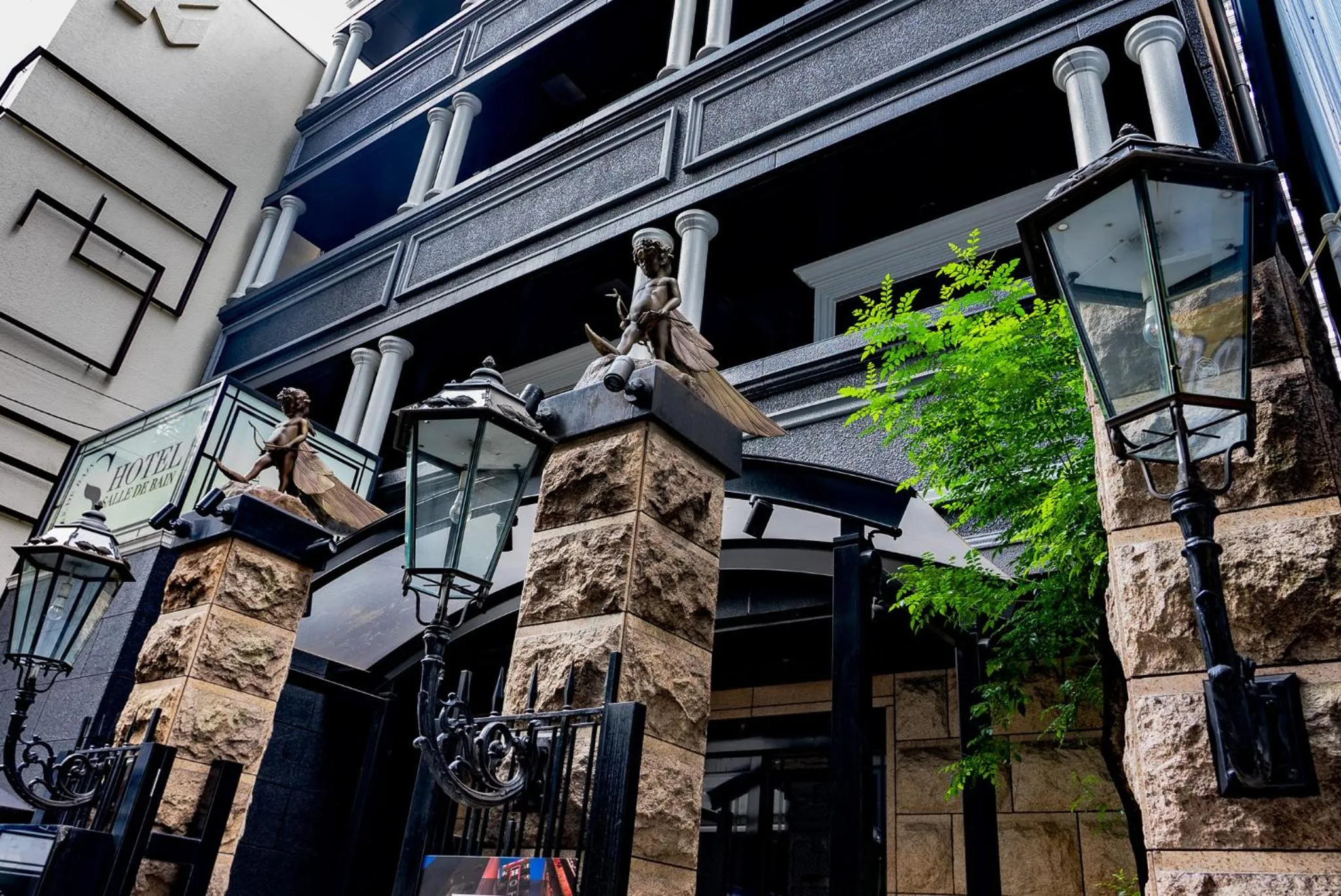 Property building in Hotel Salle de bain