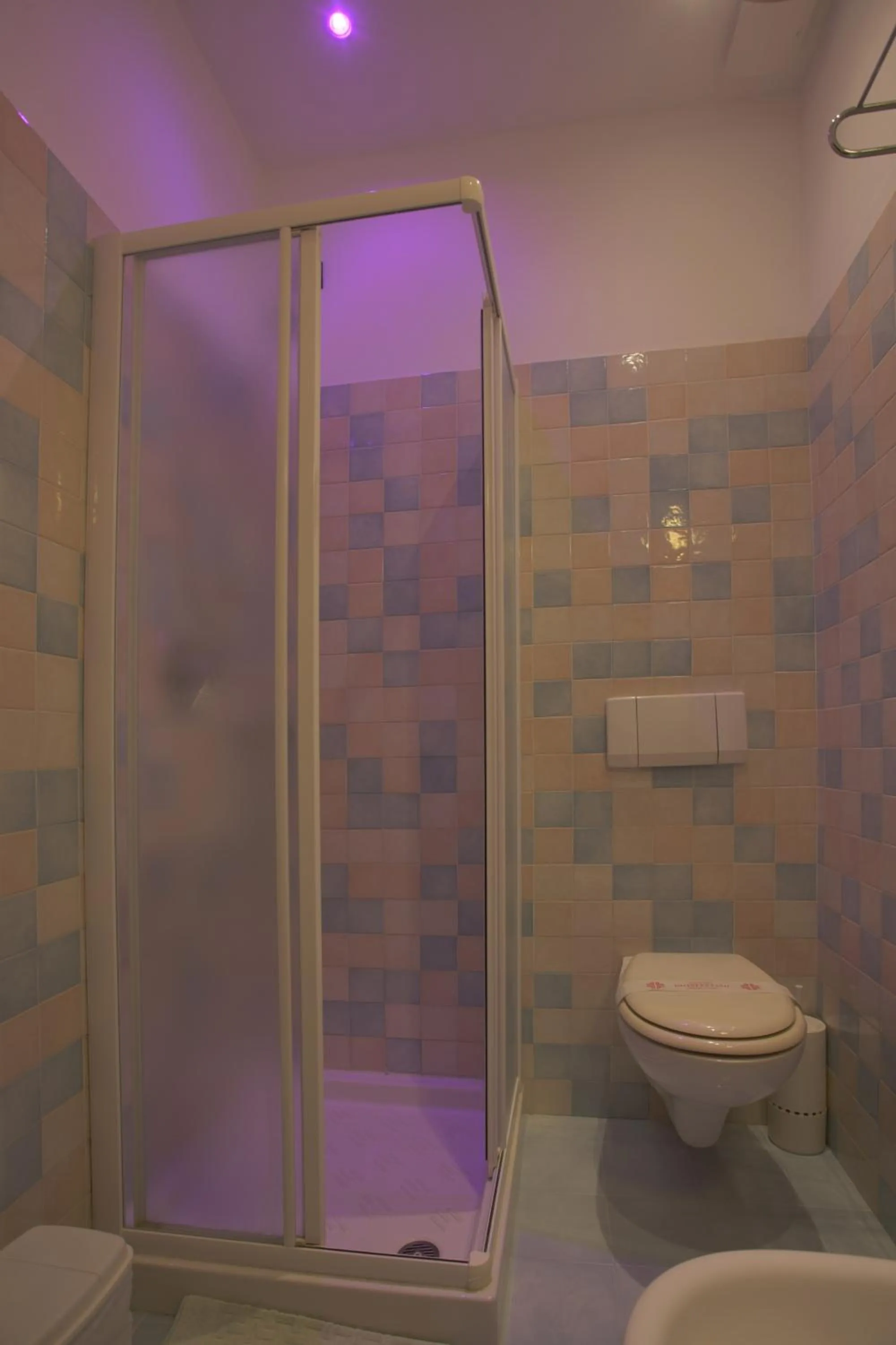 Bathroom in Hotel Ali d'Oro