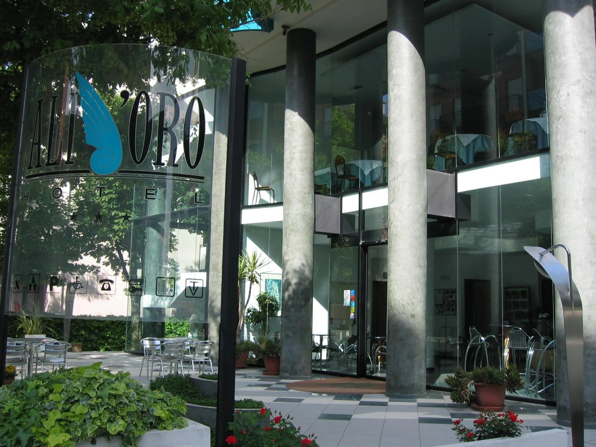 Facade/entrance in Hotel Ali d'Oro