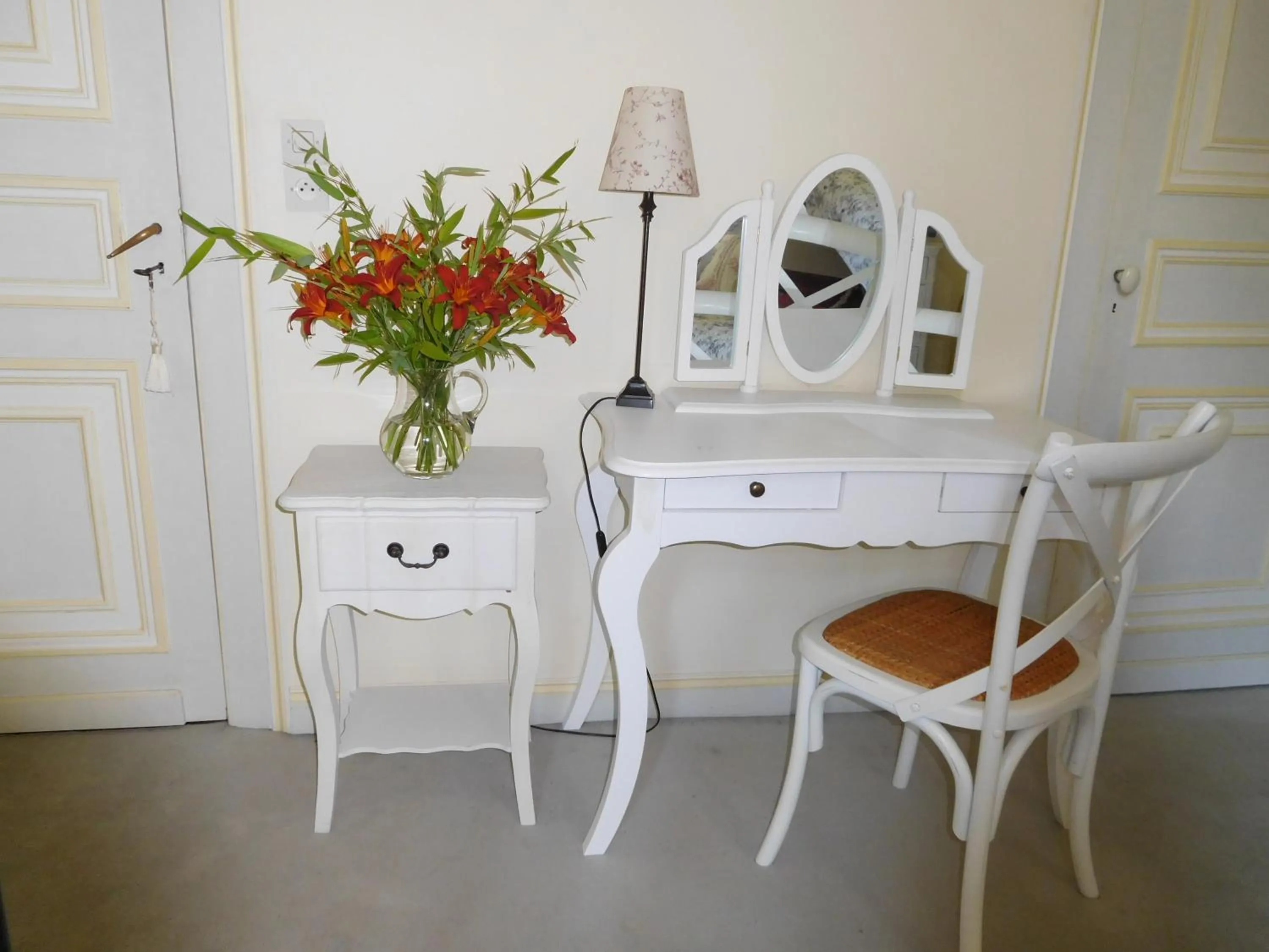 Seating area in Chambres d'hôtes Château de Courcelette