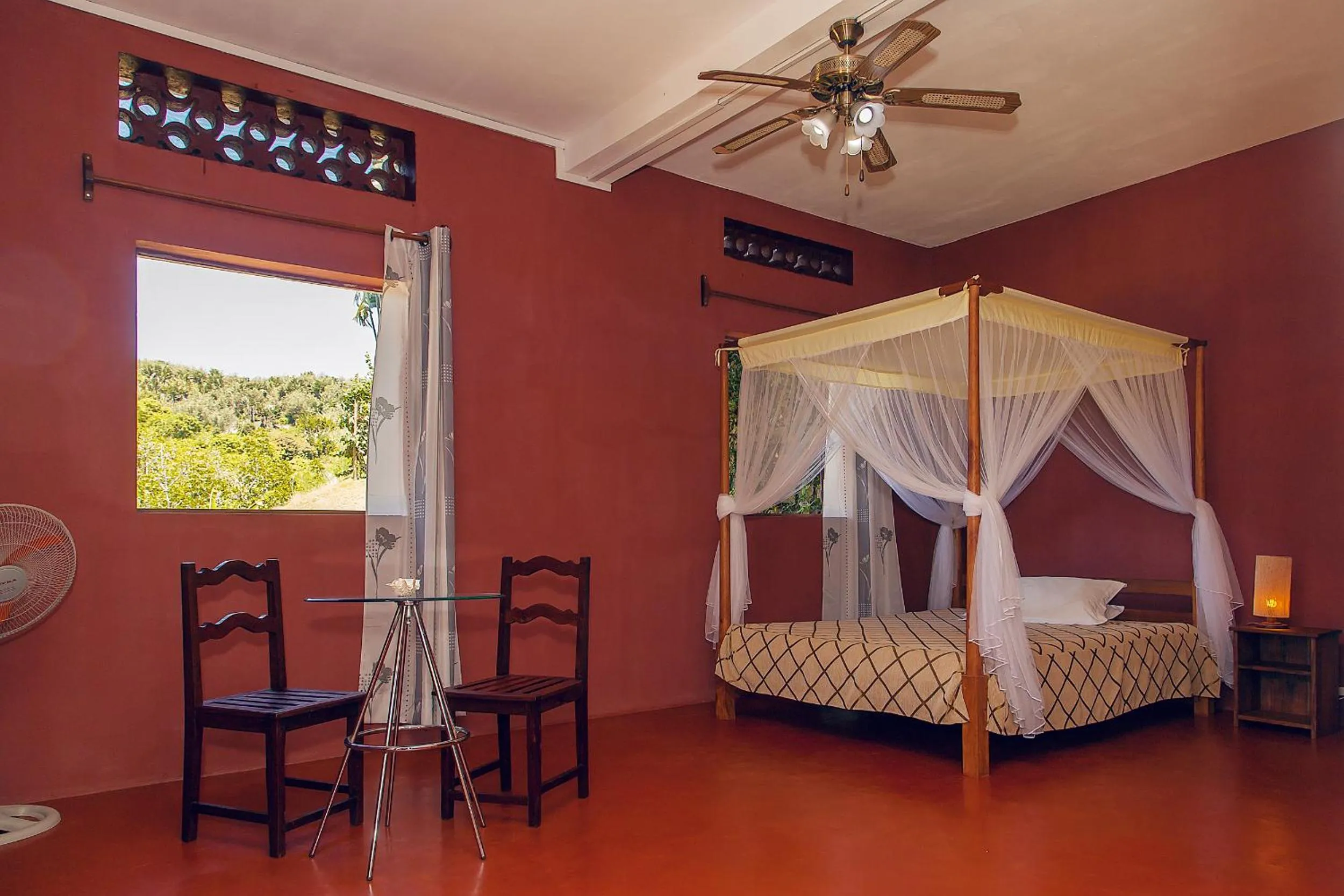 Triple Room in Hotel Nautile