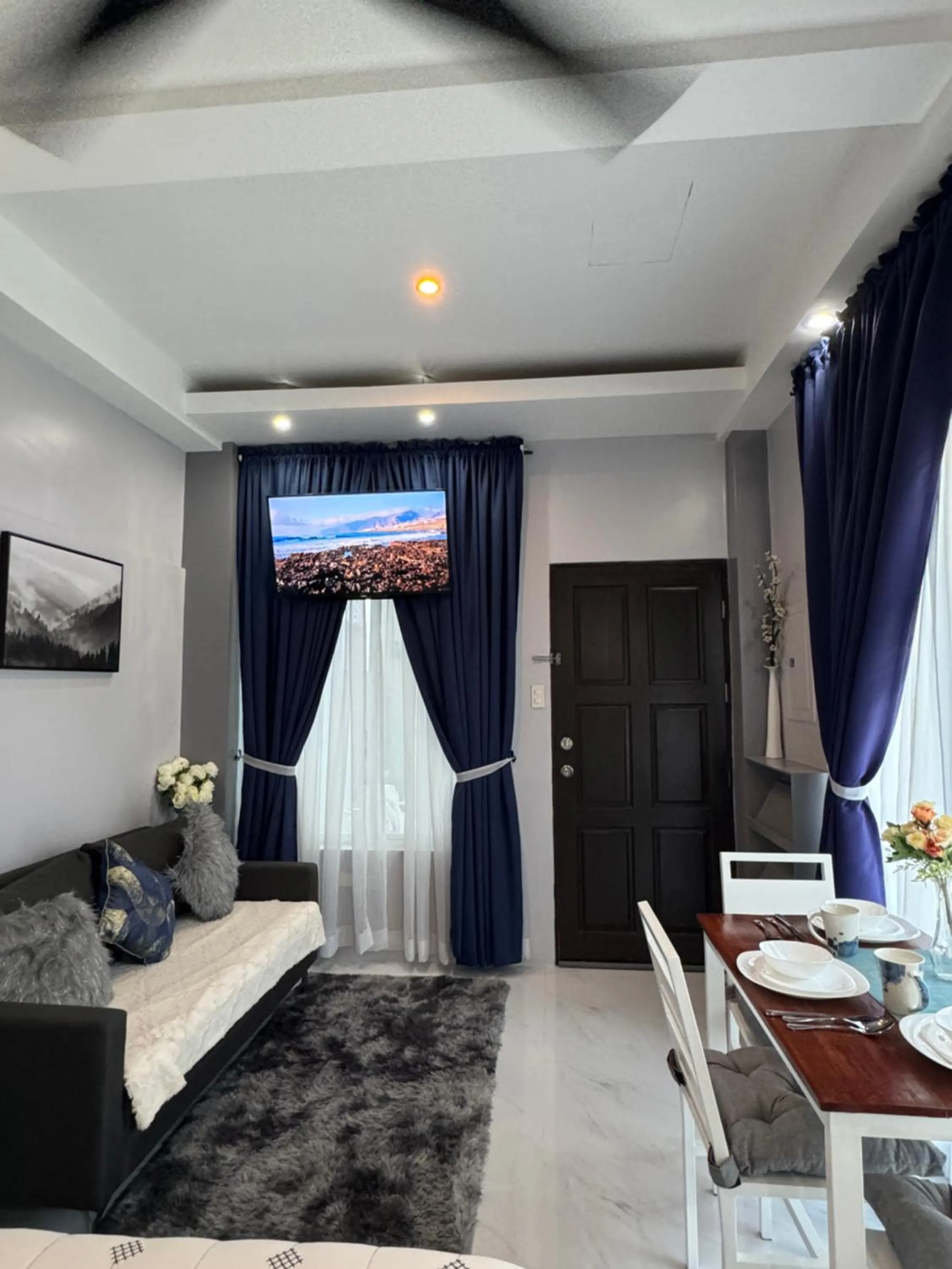 TV and multimedia in Anavada Suites - Davao City