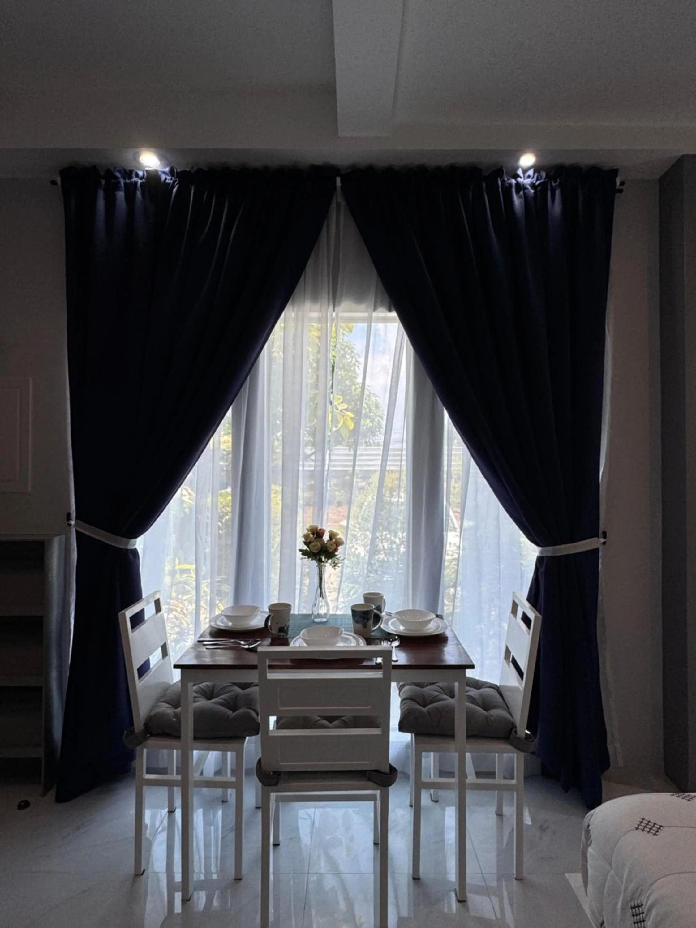 Living room, Bed in Anavada Suites - Davao City