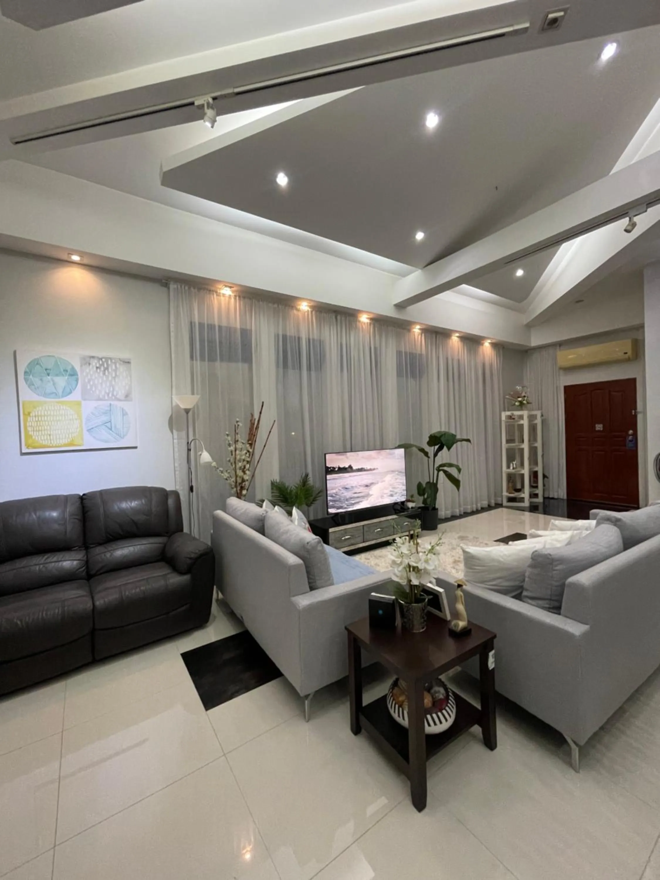 TV and multimedia in Anavada Suites - Davao City