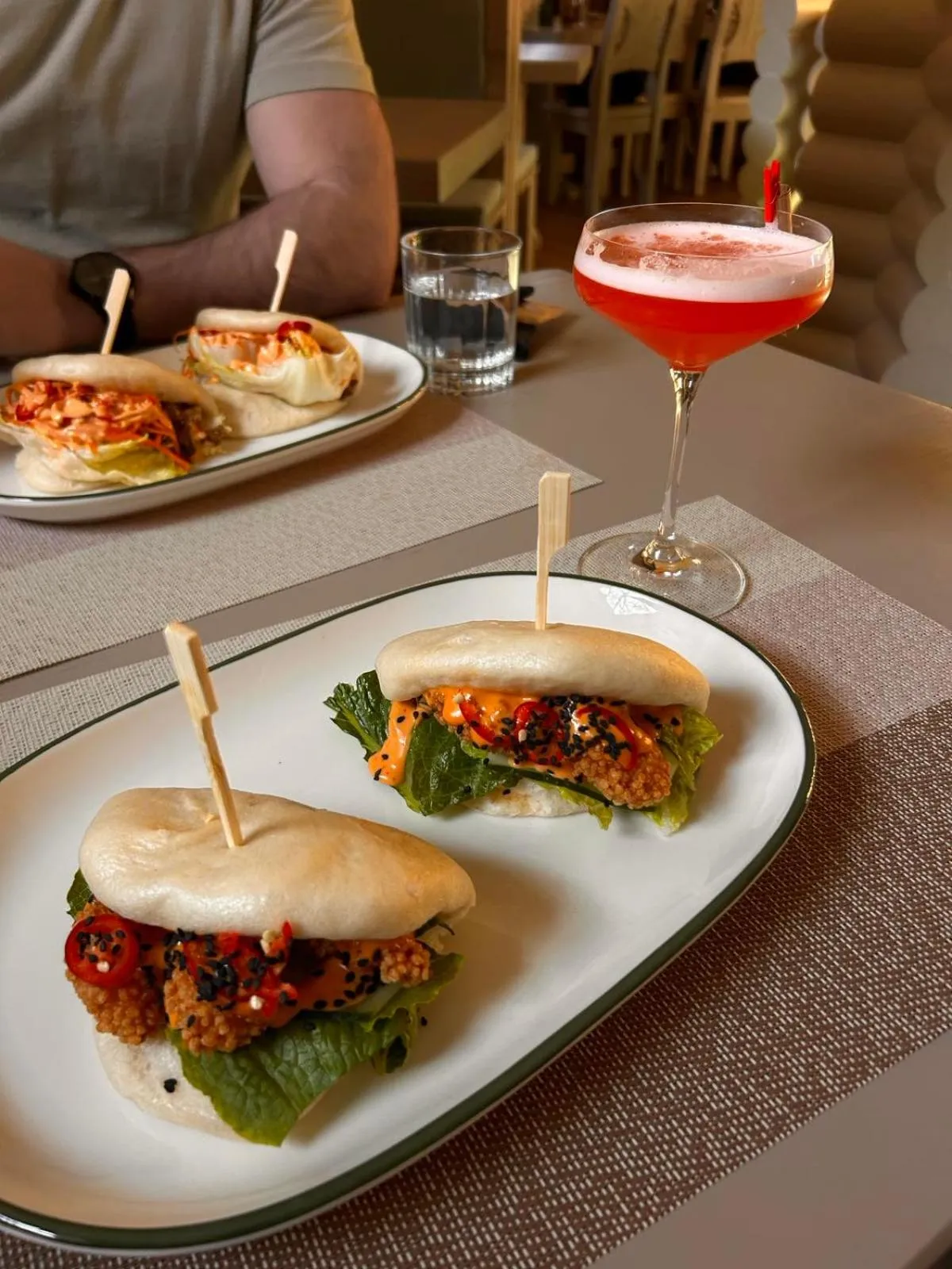 Restaurant/places to eat in Kryve Ozero