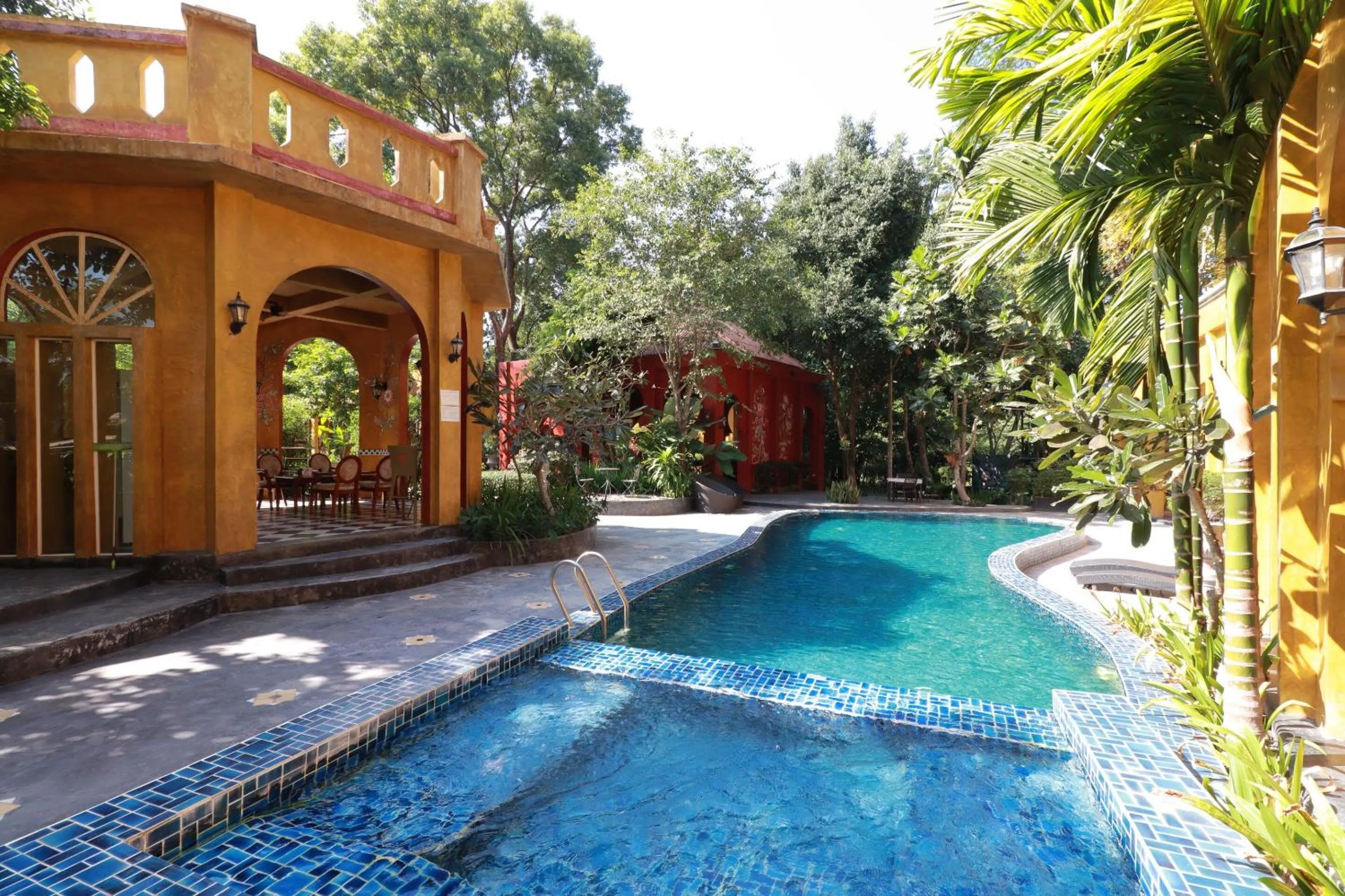 Swimming pool in Capital O 469 At Nata Chiangmai Chic View