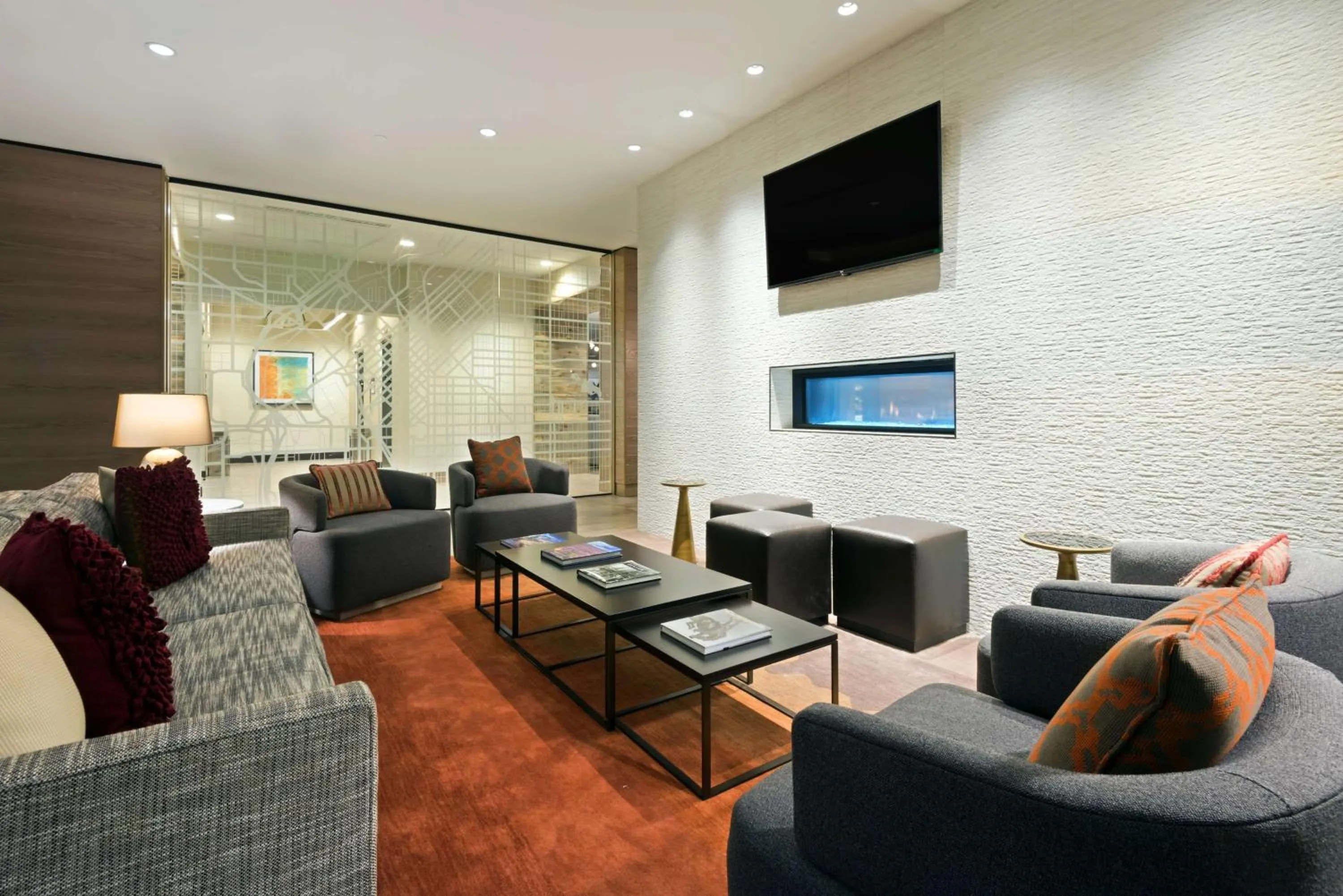 Lounge or bar in Hyatt House Denver/Downtown