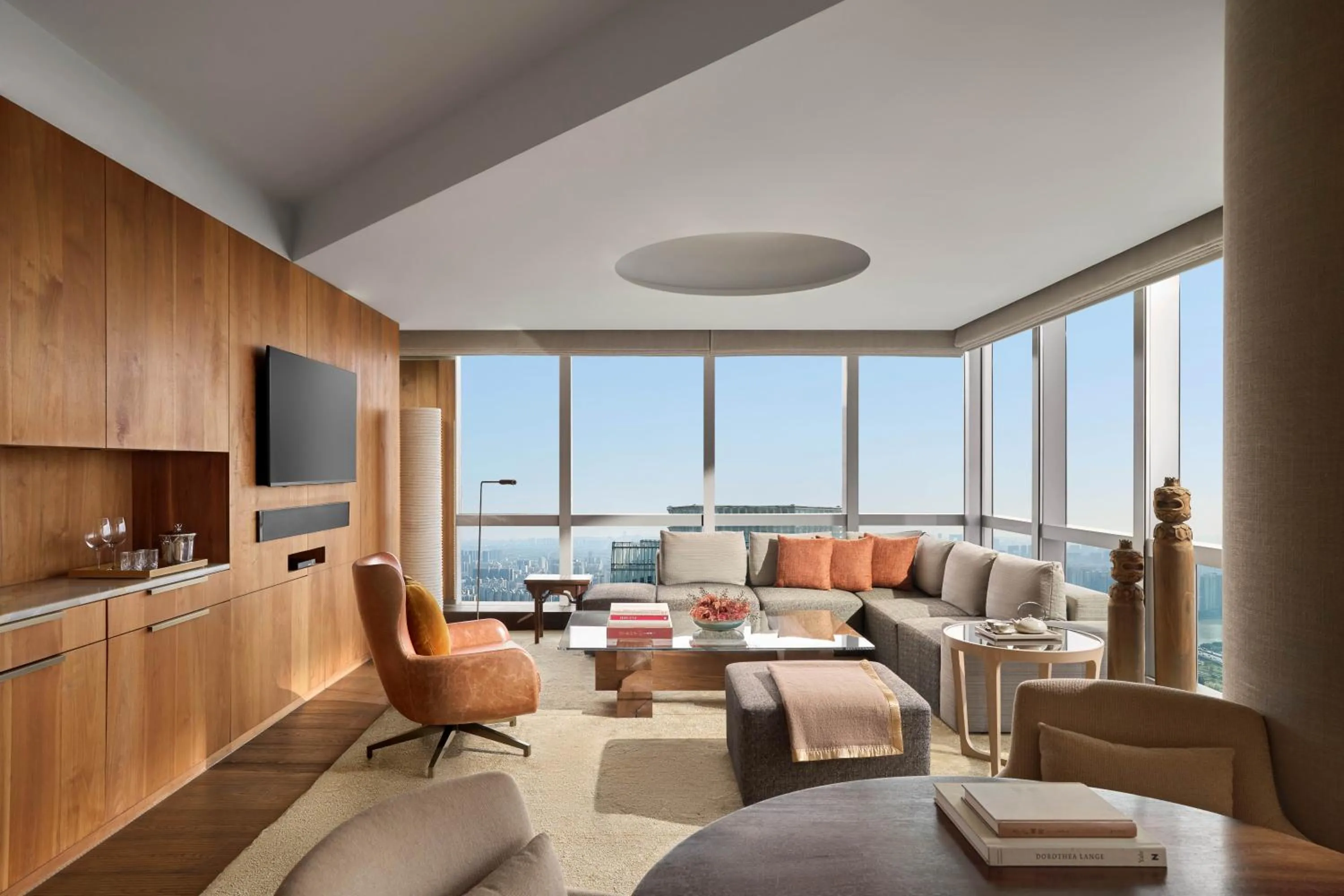 Living room in Park Hyatt Guangzhou