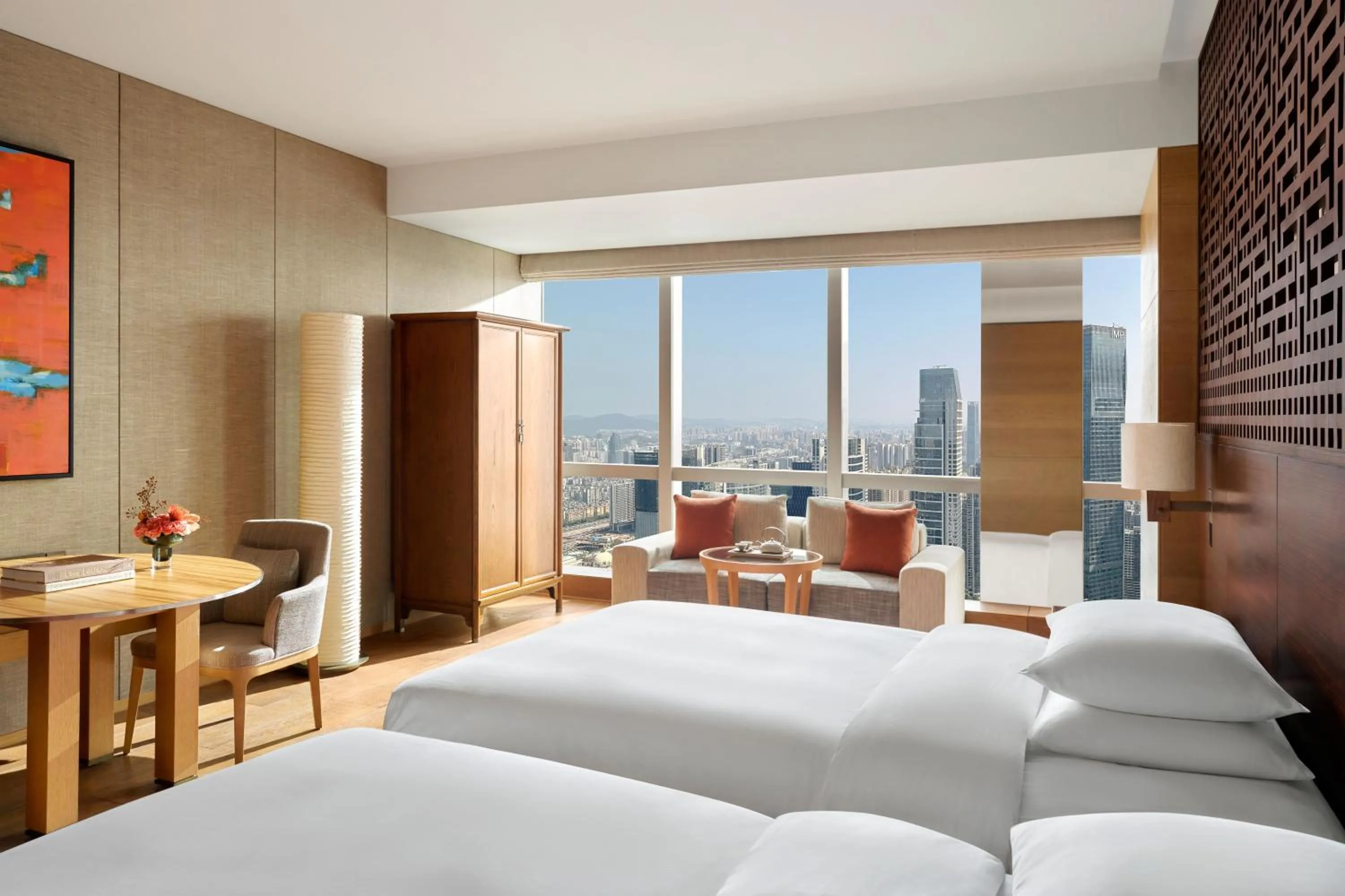 Photo of the whole room, Bed in Park Hyatt Guangzhou