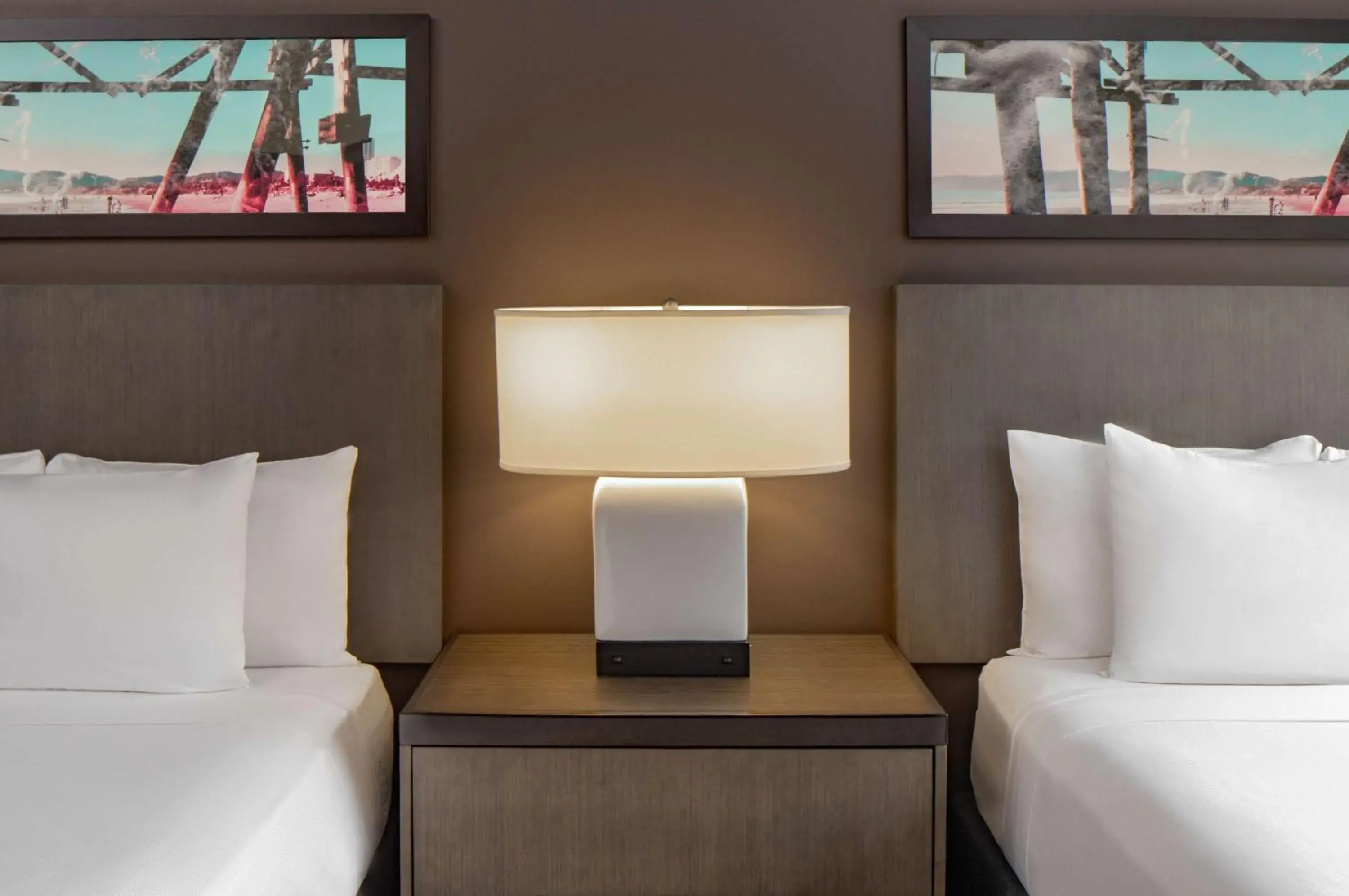 Queen Room with Two Queen Beds in Hyatt House New Orleans Downtown Queen Room with Two Queen Beds in Hyatt House New Orleans Downtown