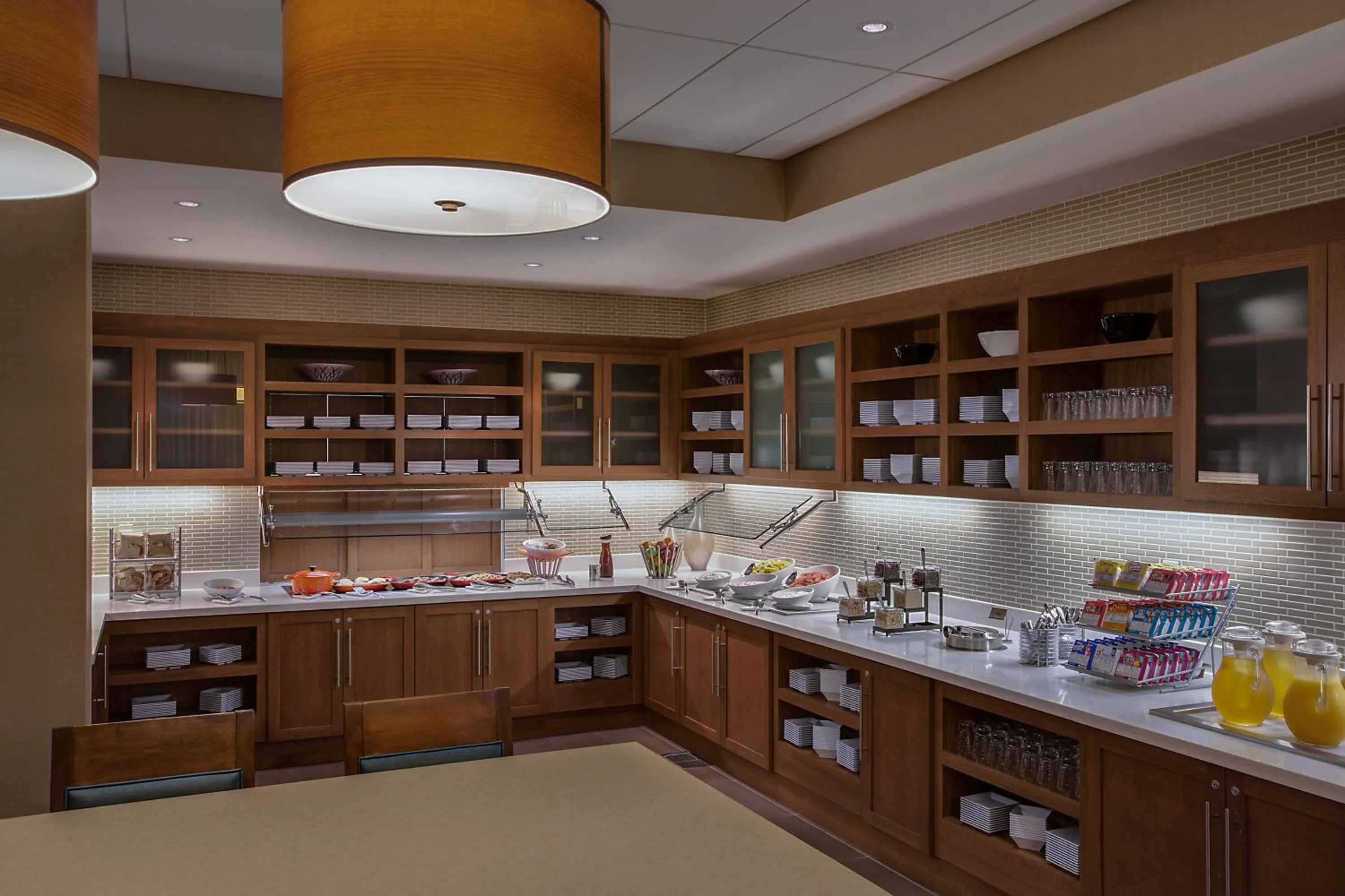 Food and drinks in Hyatt Place DFW