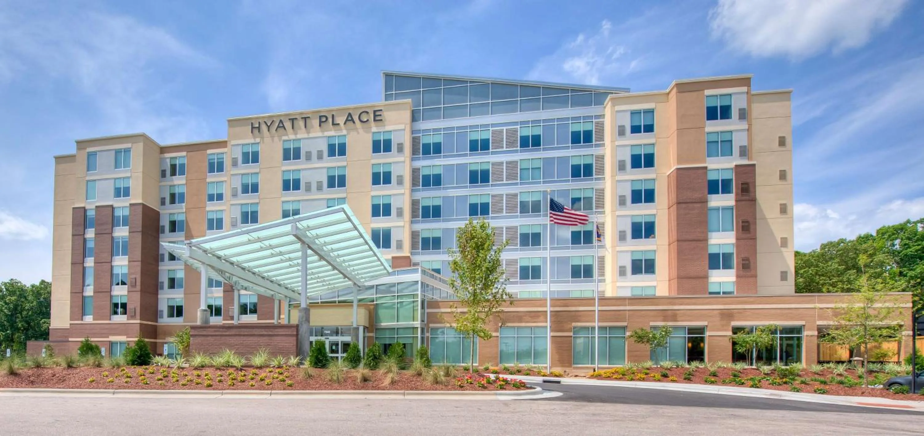 Property building in Hyatt Place Durham Southpoint