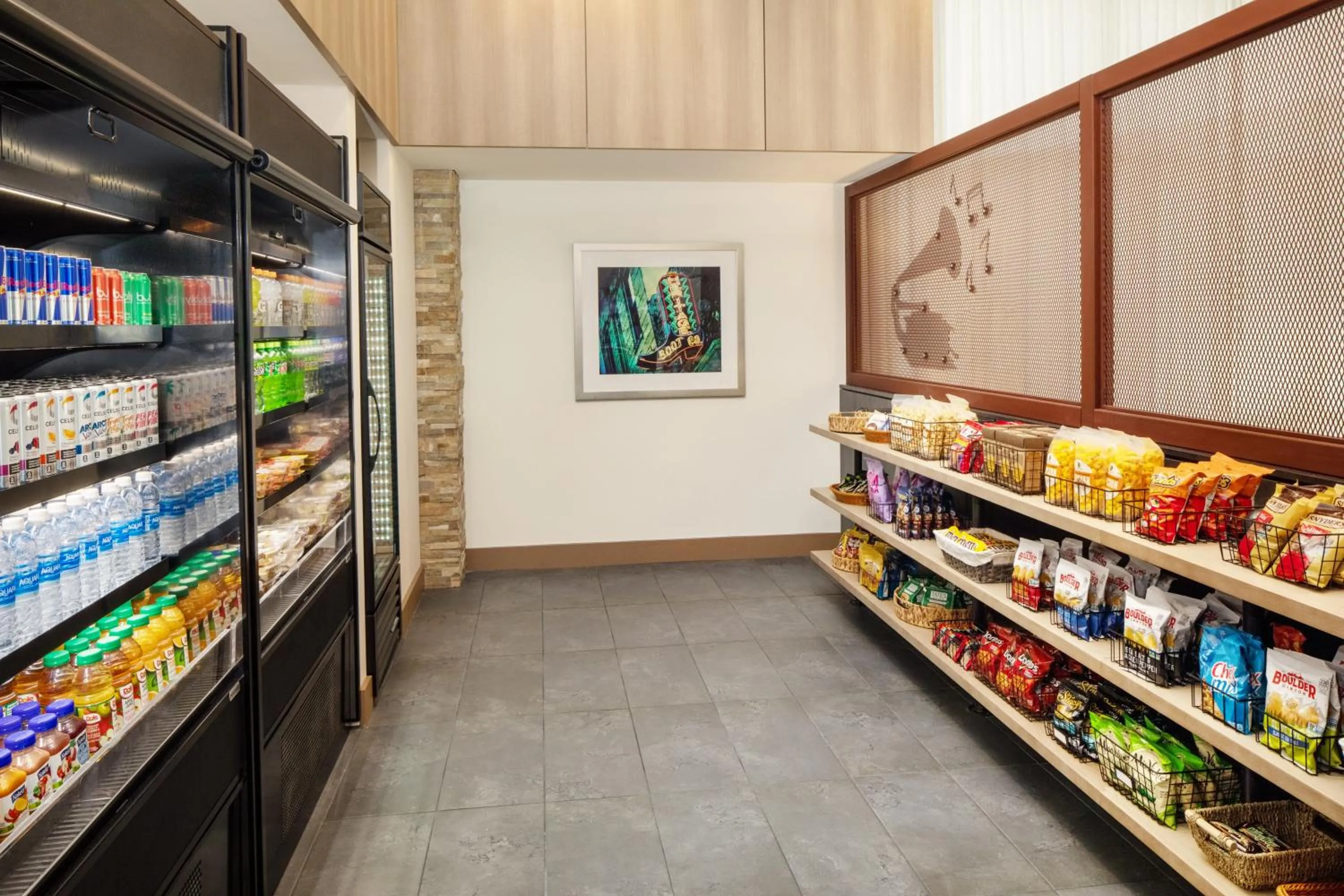 Dining area in Hyatt Place Nashville Downtown