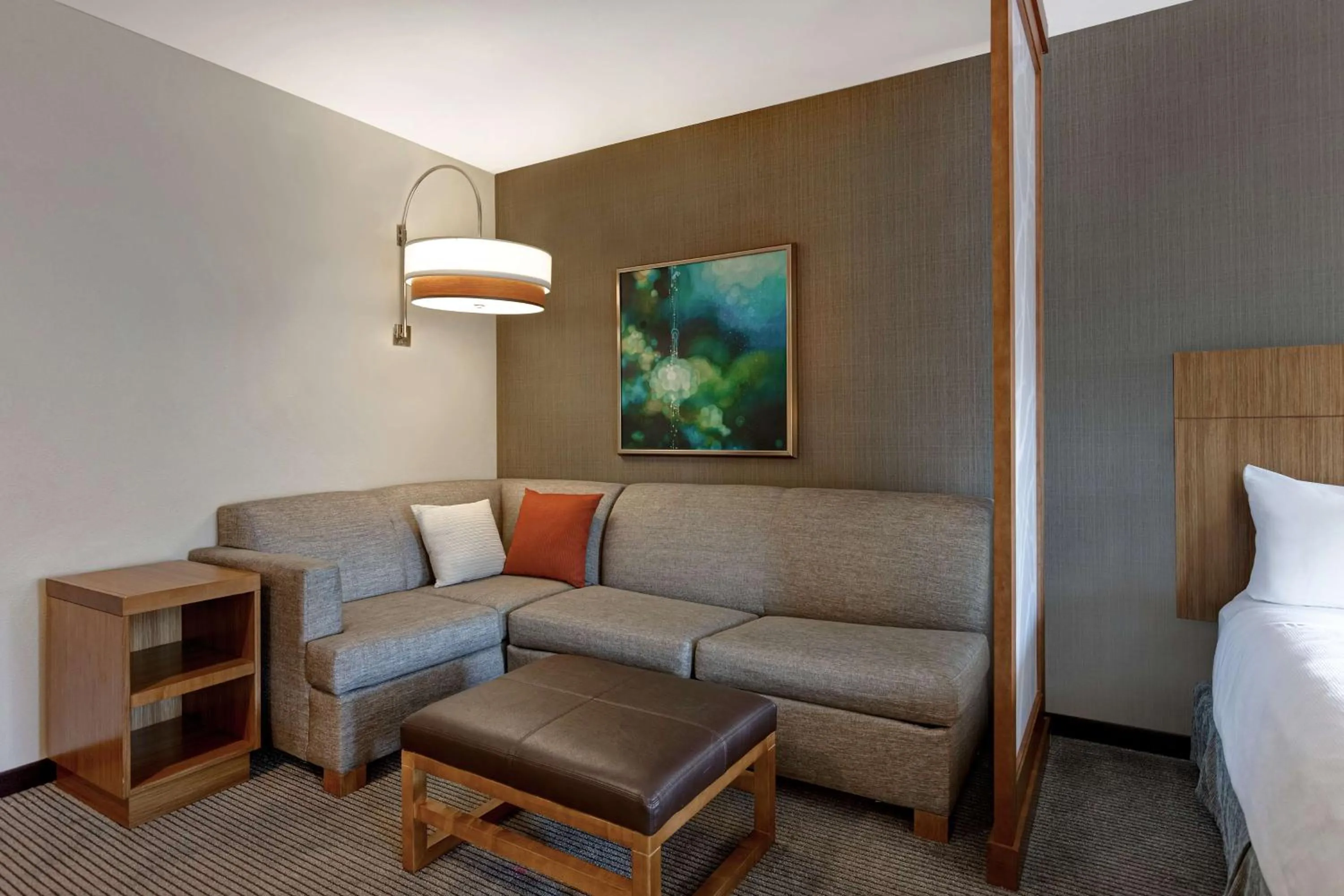 Bedroom, Bed in Hyatt Place Bloomington / Normal