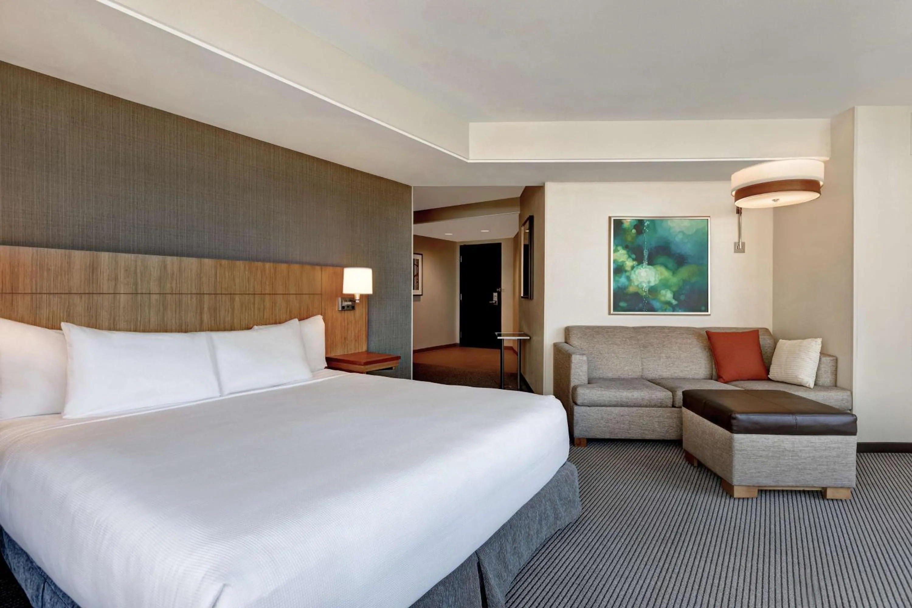 Bedroom, Bed in Hyatt Place Bloomington / Normal